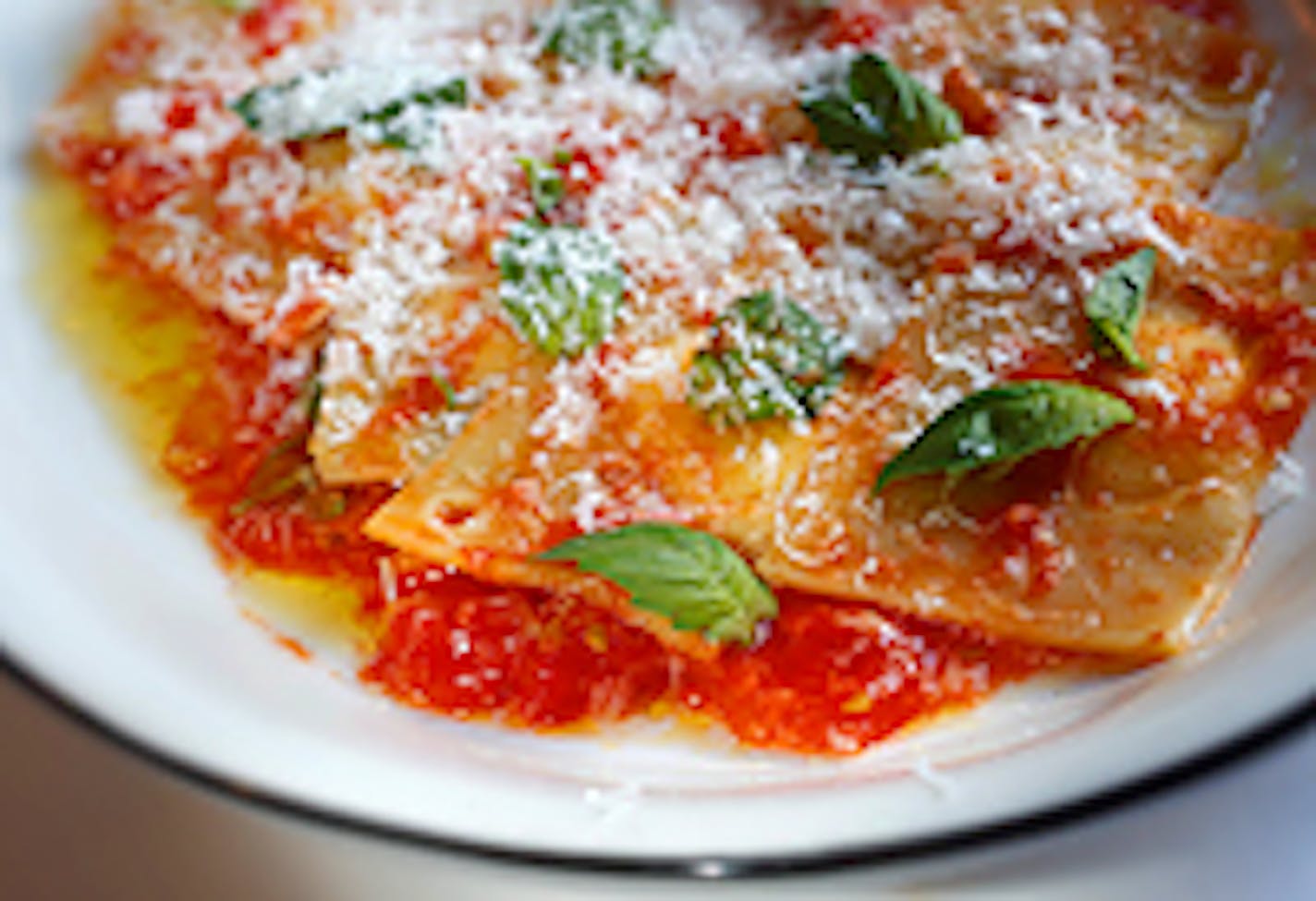 Ravioli with ricotta