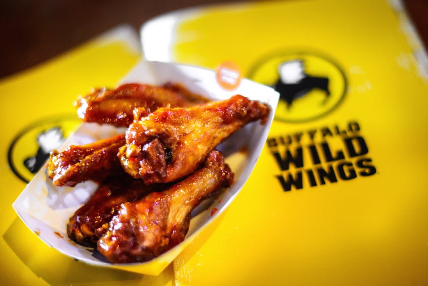 Buffalo Wild Wings at the University of Minnesota ] GLEN STUBBE * gstubbe@startribune.com Thursday, March 20, 2014. ORG XMIT: MIN1403201532471260