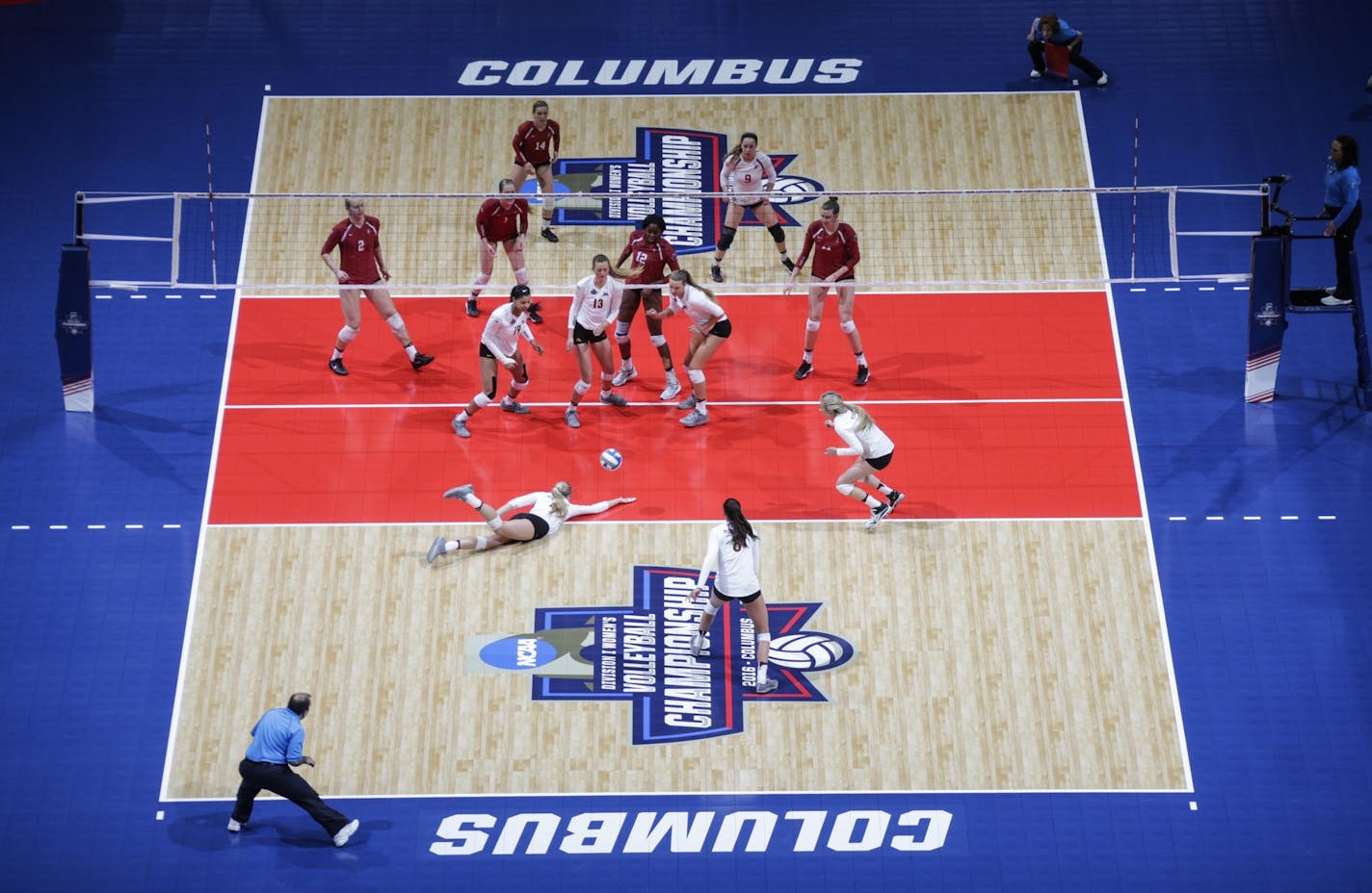 Minnesota's Paige Tapp misses a dig during the first set against Stanford in an NCAA women's volleyball national semifinal at Nationwide Arena in Columbus, Ohio, on Thursday, Dec. 15, 2016. (Joshua A. Bickel/Columbus Dispatch/TNS)