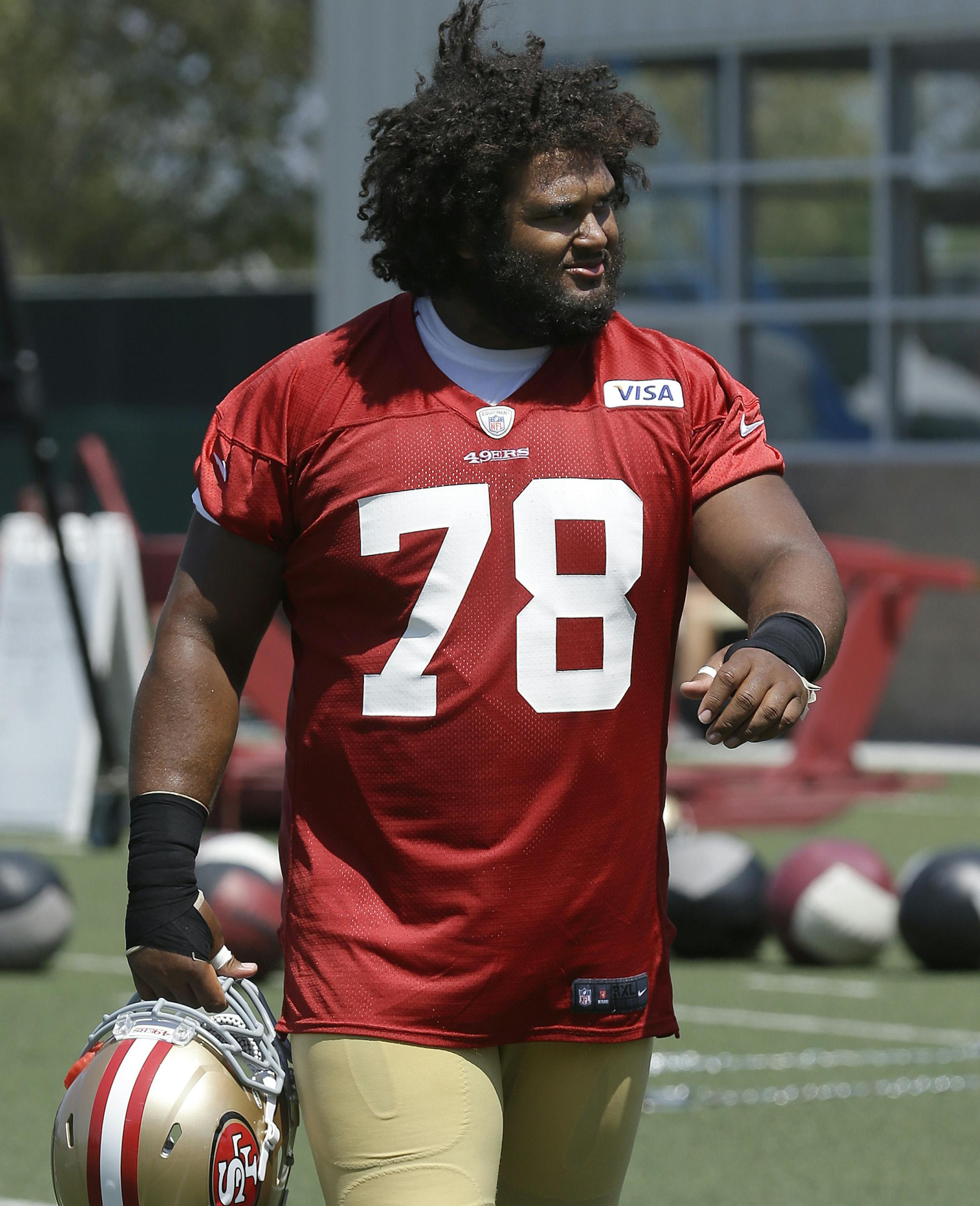 San Francisco 49ers guard Joe Looney at an NFL football training camp in Santa Clara, Calif., Tuesday, June 4, 2013. (AP Photo/Jeff Chiu) ORG XMIT: CAJC