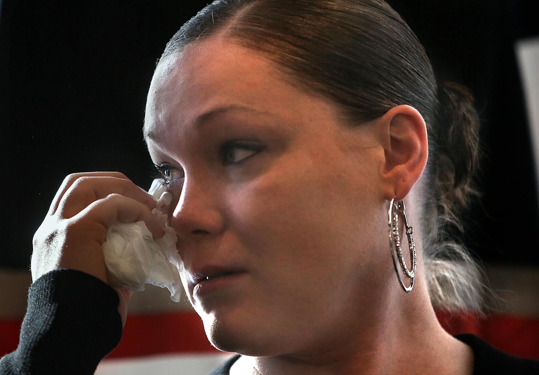 A woman who was a victim of domestic abuse (identified as Nikii, but that is not her real name), was referred to a St. Paul hair salon by a domestic abuse advocate in order to have her hair styled. As a result of the abuse, Nikki‚Äôs hair had been chopped long and short all over. The stylist and salon did the new hair style for free. Nikki wept as she recounted various aspects of the abuse she endured and how much she appreciated the kindness shown to her by her stylist and othe