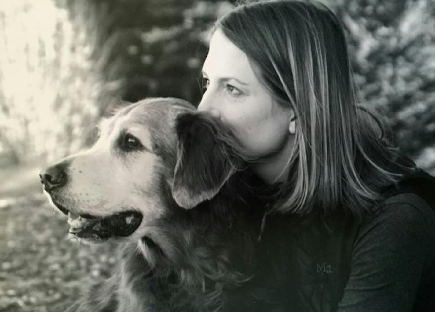 Julie Hill Barton and her dog, Bunker. Barton is the author of "Dog Medicine." (Julie Barton) ORG XMIT: 1179007