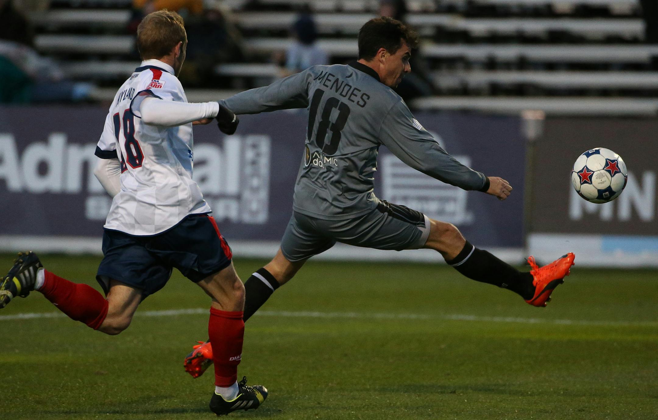 Minnesota United FC's Daniel Mendes tried to to score in the second half earlier this season.