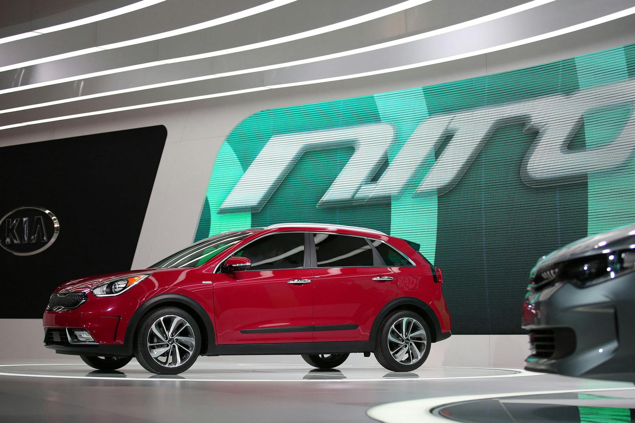 Kia debuts the Niro during the media preview day at the Chicago Auto Show Thursday, Feb. 11, 2016 at McCormick Place in Chicago. (Anthony Souffle/Chicago Tribune/TNS) ORG XMIT: 1181080