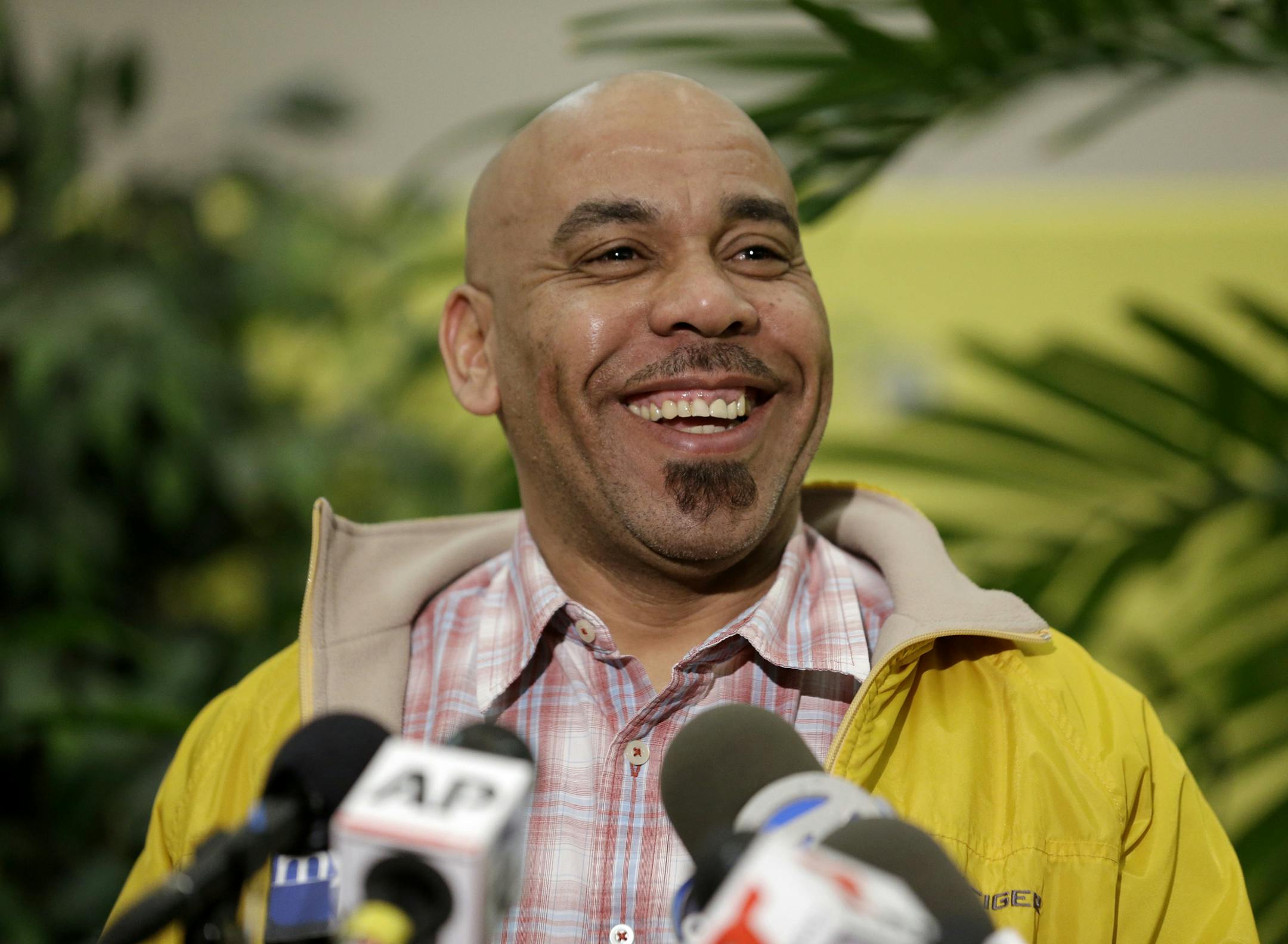 Pedro Quezada, the winner of the Powerball jackpot, talks to the media during a news conference at the New Jersey Lottery headquarters, Tuesday, March 26, 2013, in Lawrenceville, N.J. Quezada , 44, won the $338 million jackpot with the winning ticket he purchased at Eagle Liquors store in Passaic, N.J. (AP Photo/Julio Cortez)