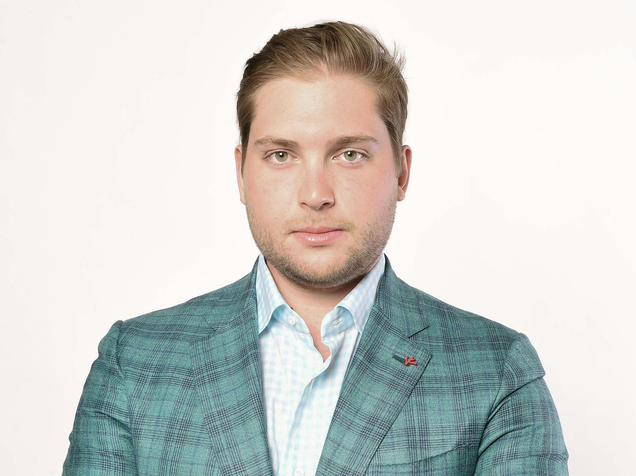 ZACHARY QUINN
LOVE YOUR MELON
Title: CEO