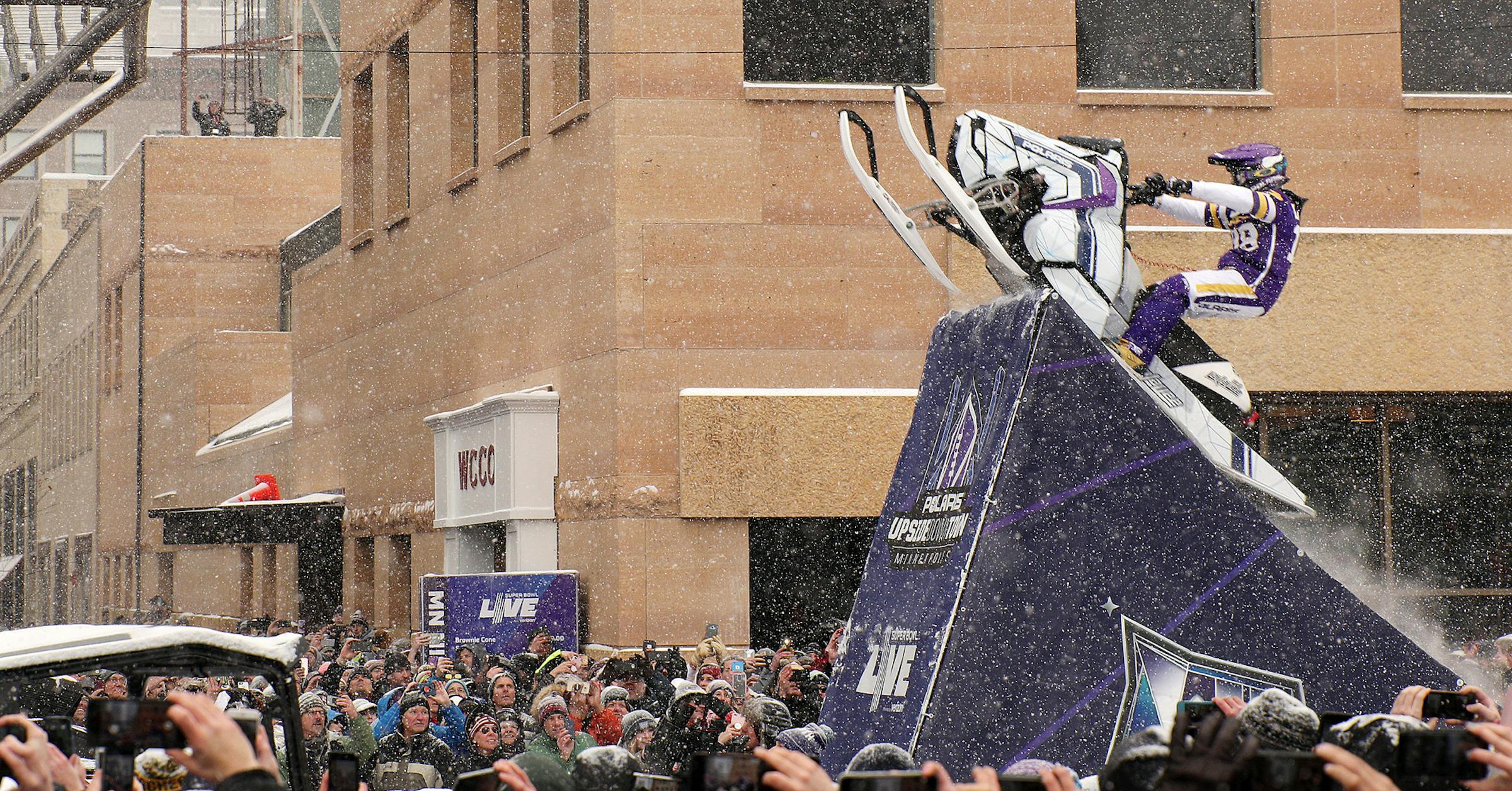 Super Bowl LII adds up to $370 million for Minnesota, report says
