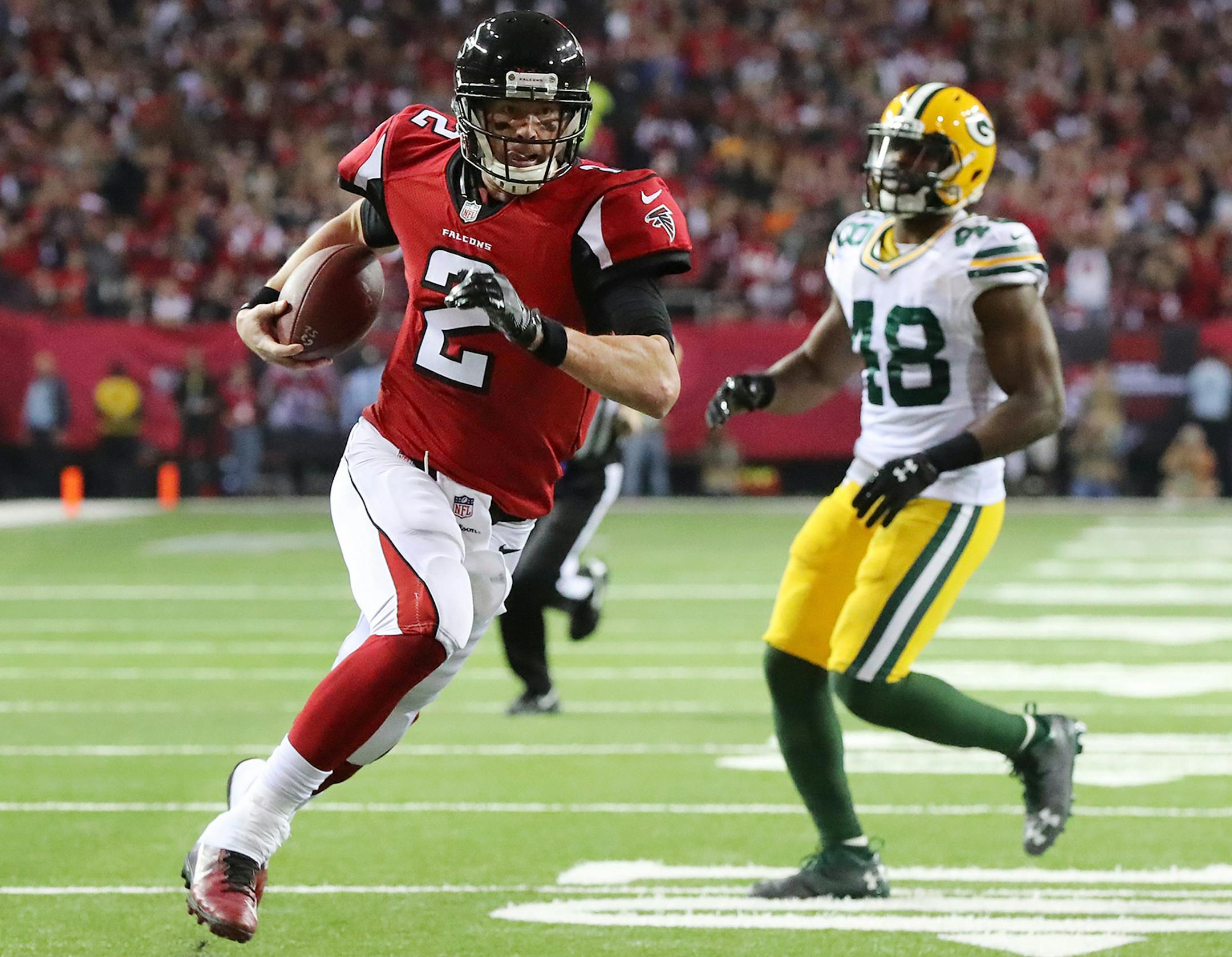 Quarterback Matt Ryan and the Falcons boast the NFL’s No. 1-scoring offense, just like Kurt Warner and the Rams in Super Bowl XXXVI, which New England won.