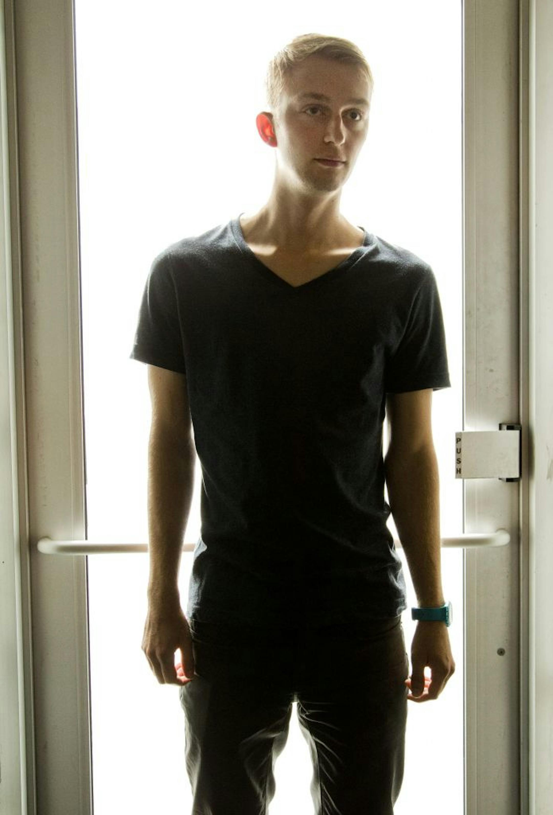 Vaski, aka Alex Brouwer, uses his laptop to create music in airports and hotels.