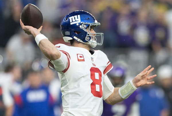 'You could hear the silence.' Giants QB Jones carved up the Vikings