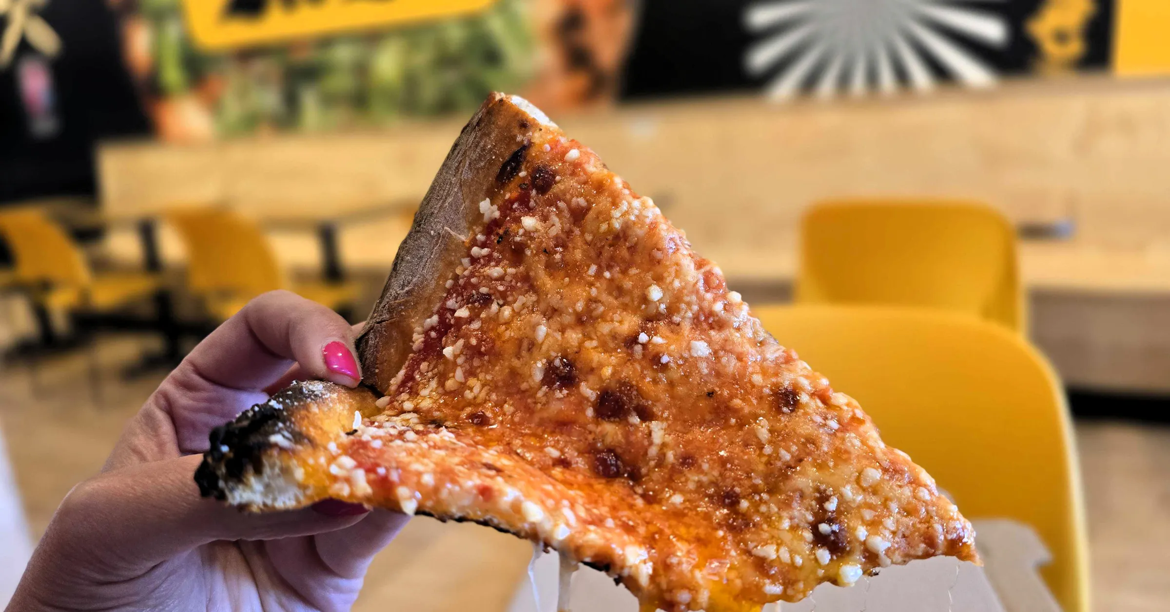 OG ZaZa bringt die Pizza für den späten Abend zurück nach Uptown