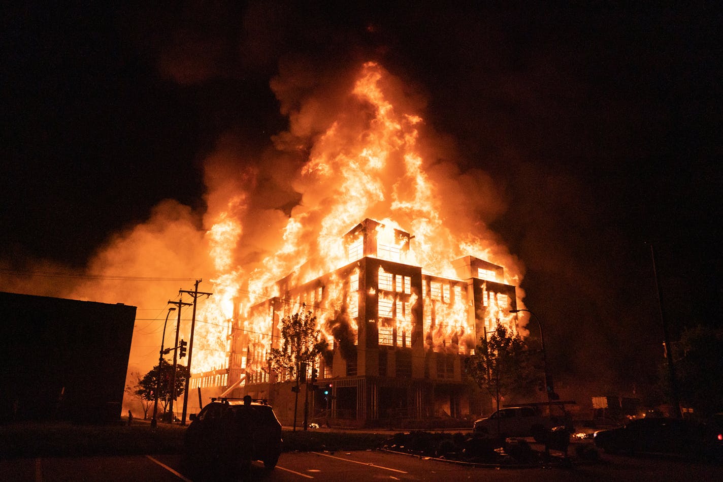 The affordable housing development that burned late Wednesday in south Minneapolis was a six-story building with 189 units that was under construction and expected to open later this year. (Staff photo by MARK VANCLEAVE. ORG XMIT: MIN2005280902330491