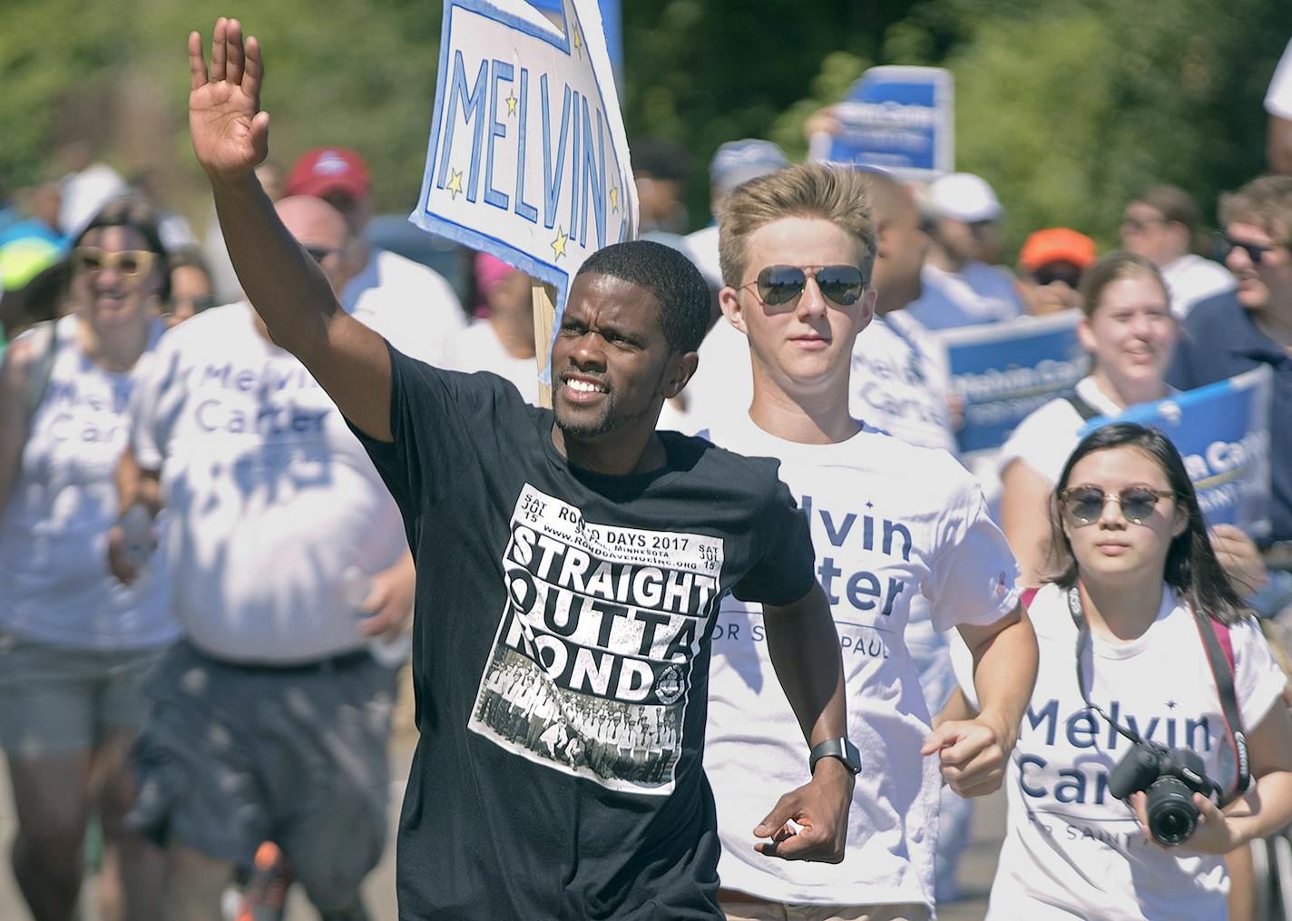 St. Paul mayoral candidate Melvin Carter campaigned with supporters in the annual Rondo Days parade Saturday July 15 2017 in St. Paul, MN. ] JERRY HOLT &#xd4; jerry.holt@startribune.com ORG XMIT: MIN1707171529392736 ORG XMIT: MIN1802021149351310