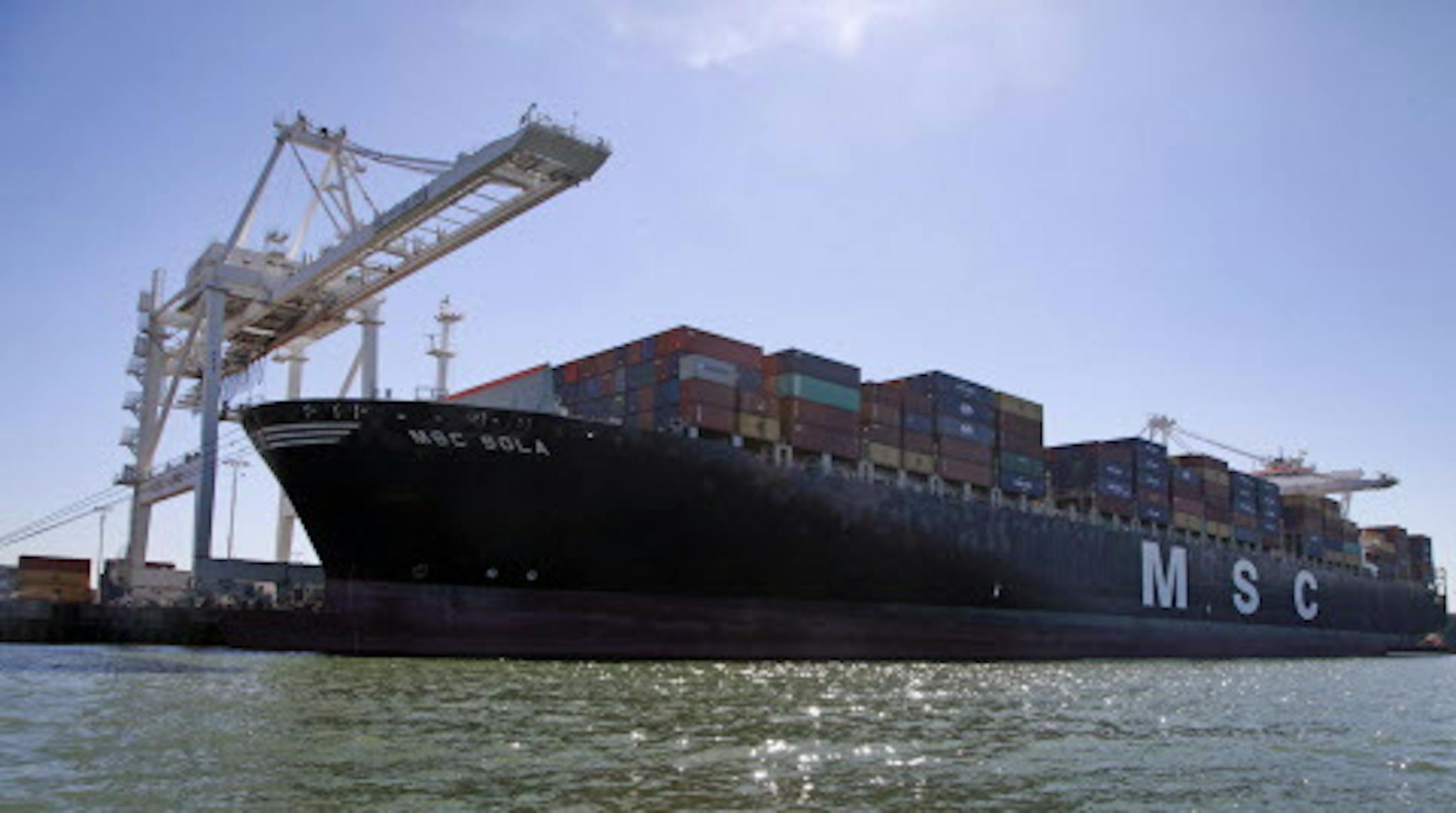 The mega-ship MSC Sola waits to be offloaded at berth 25 at the Ports of America at the Port of Oakland in Oakland, Calif., on Wednesday, Feb. 25, 2015. (Laura A. Oda/Bay Area News Group/TNS) ORG XMIT: 1164709