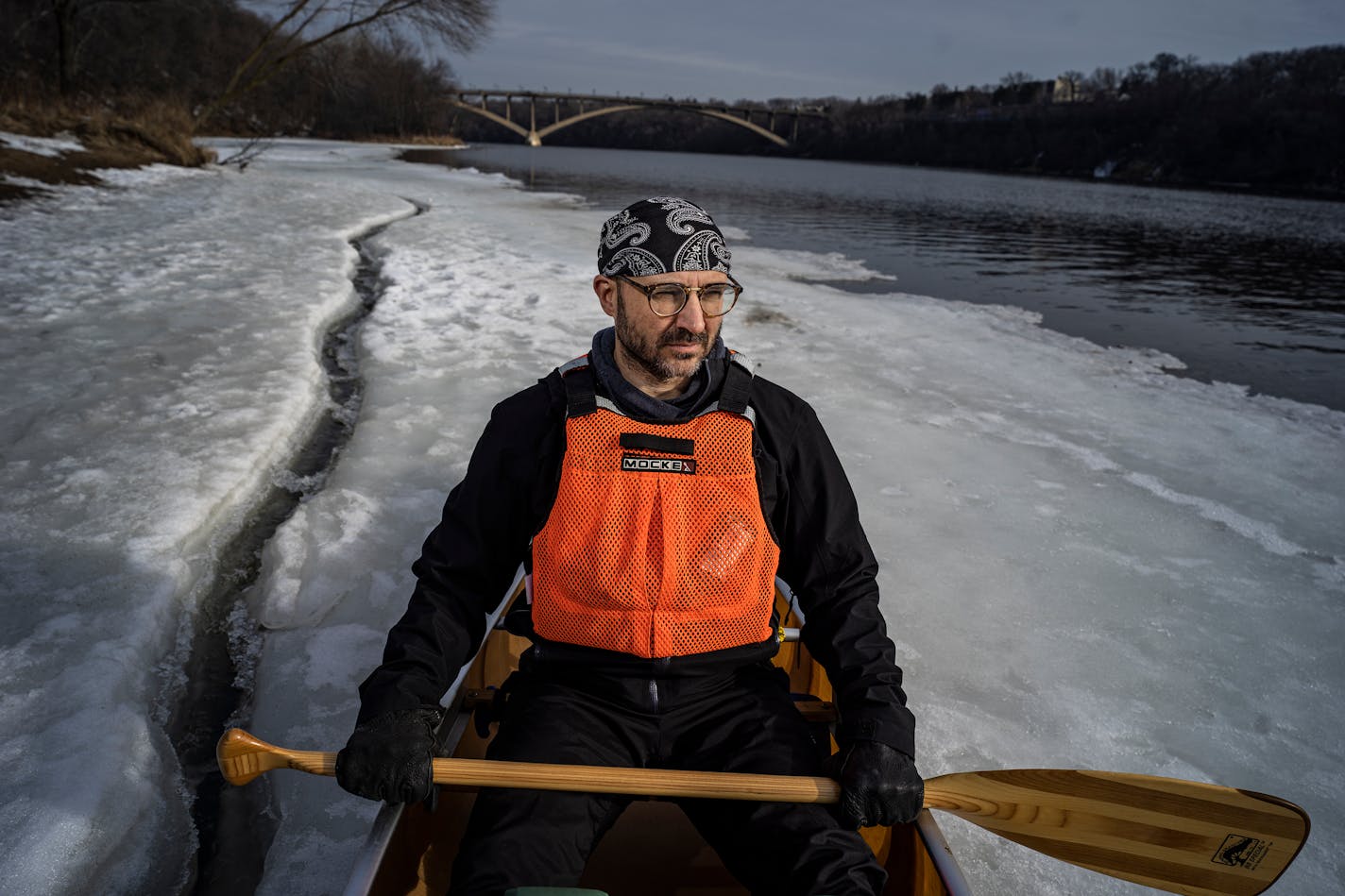 Frank Bures revisited the site downriver from where he capsized his solo canoe about a year ago on the Mississippi River.