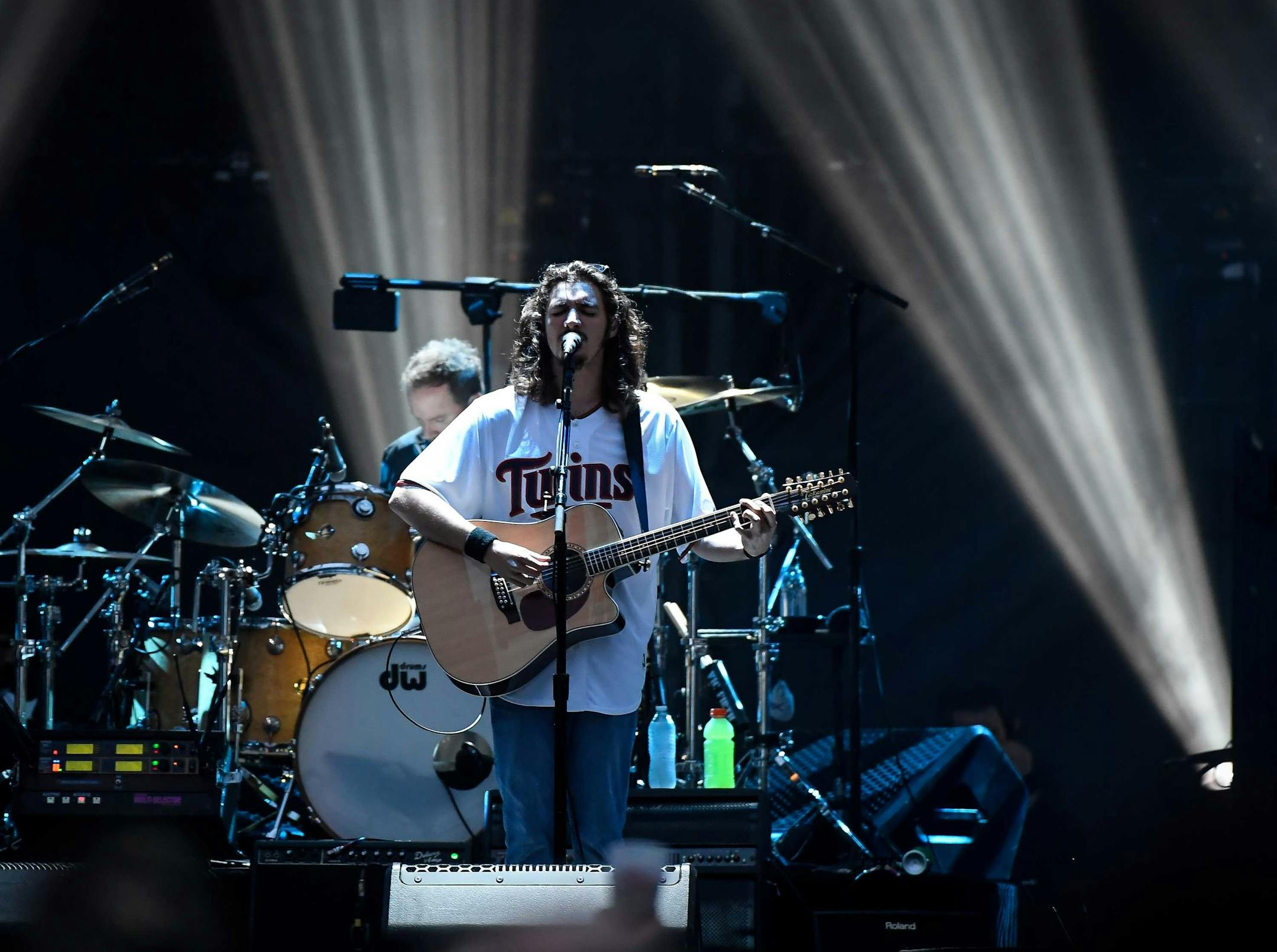 Deacon Frey performed with the Eagles Saturday night. ] AARON LAVINSKY ï aaron.lavinsky@startribune.com The Eagles and Jimmy Buffet performed Saturday, June 30, 2018 at Target Field in Minneapolis, Minn.