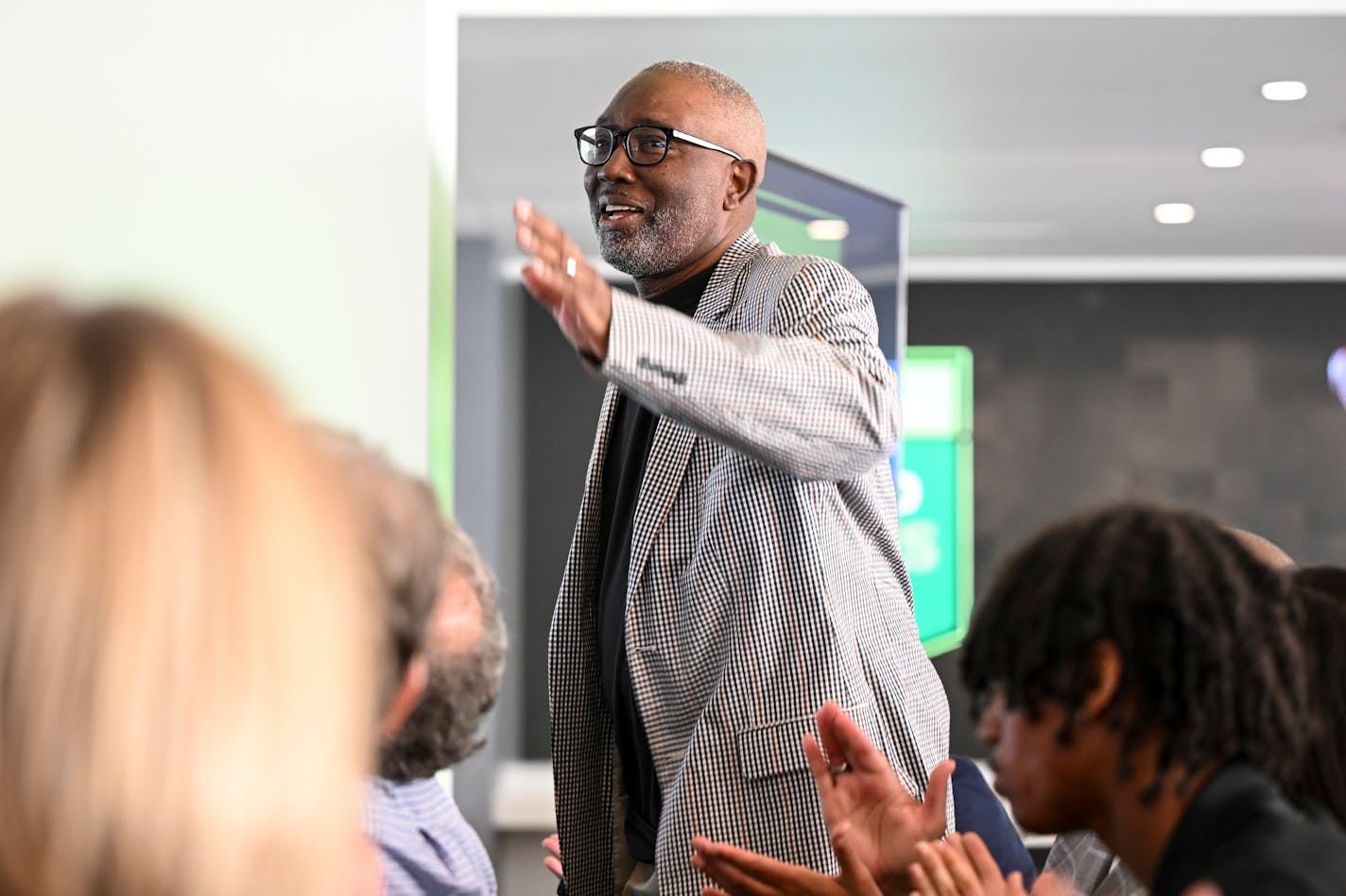 Recently retired North High Hall of Fame coach Larry McKenzie stands as he's recognized during the Star Tribune's All-Metro Sports Awards gala Wednesday, July 27, 2022 at Allianz Field in St. Paul, Minn.] aaron.lavinsky@startribune.com