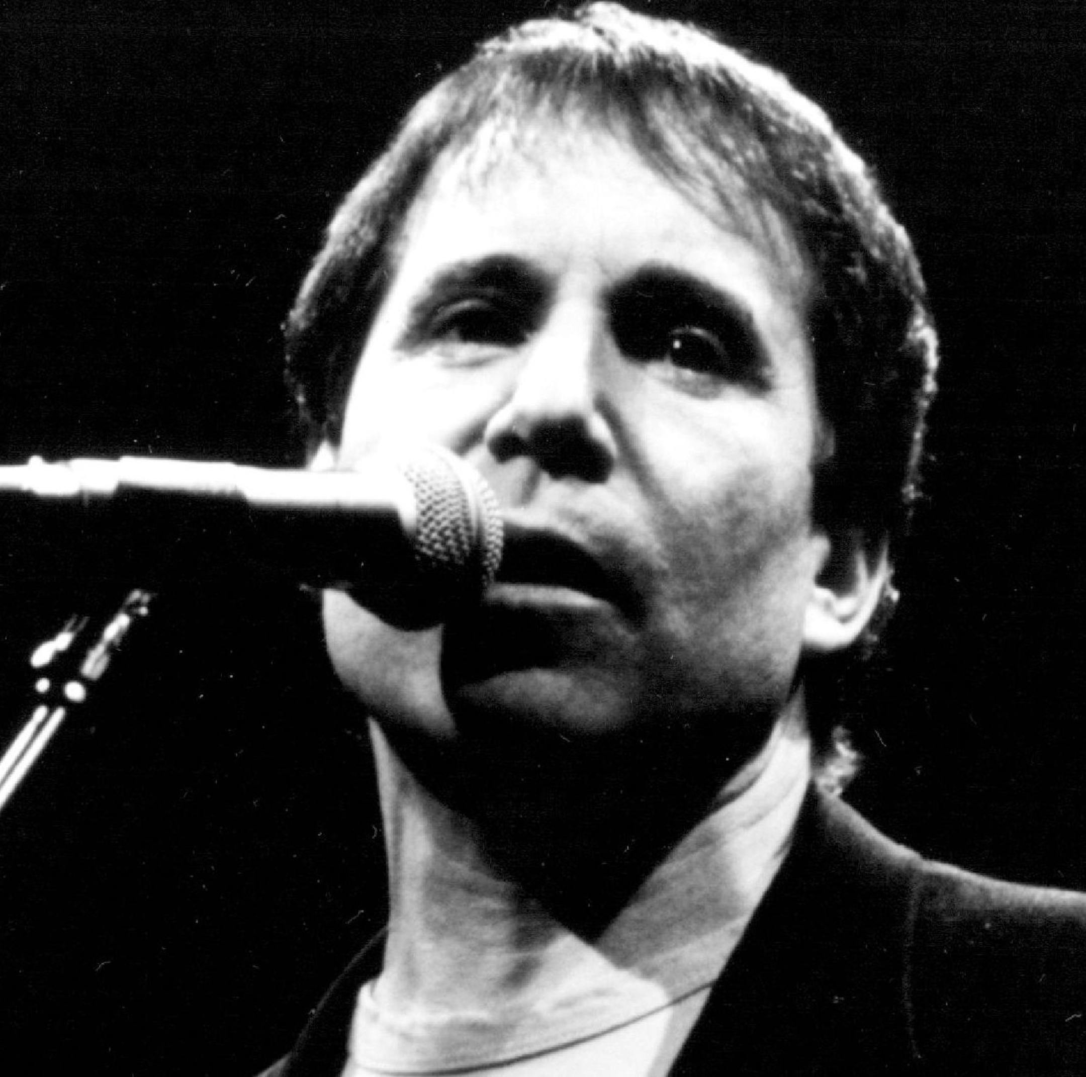 September 1991 PERFECT TIMING: The exclusive presentation PAUL SIMON LIVE IN CENTRAL PARK: BORN AT THE RIGHT TIME TOUR: ONE NIGHT ONLY, capping the superstar singer's worldwide tour, will feature songs ranging from his Simon and Garfunkel days to the current hit album "The Rhythm of the Saints." The one-time-only special will be seen THURSDAY, AUG. 15 (7:00-10:00 p.m. ET), on HBO. Henry Diltz, HBO