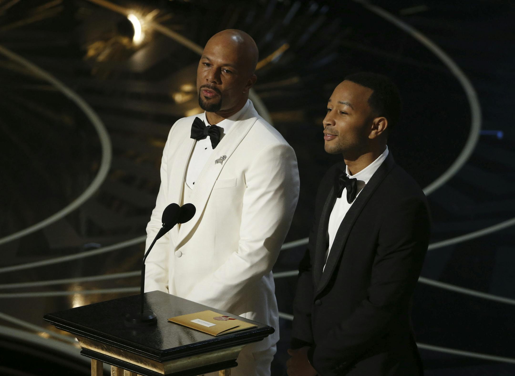 Common and John Legend during the 88th Academy Awards ceremony at Dolby Theatre in Los Angeles, Feb. 28, 2016. (Patrick T. Fallon/The New York Times)