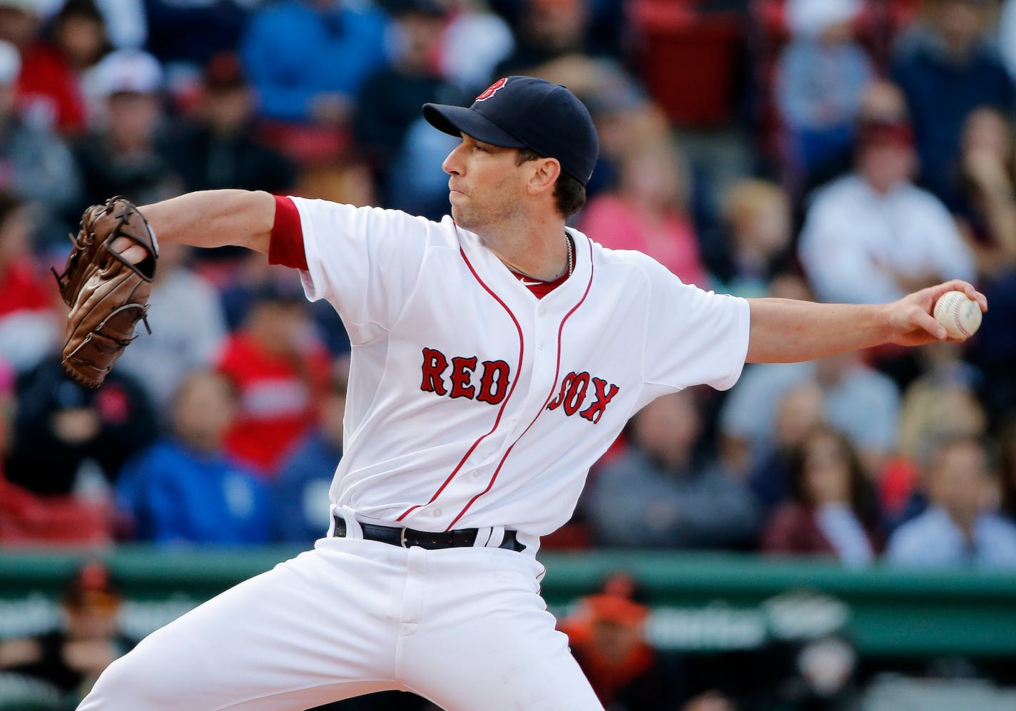 Craig Breslow, in 2015 with the Red Sox.