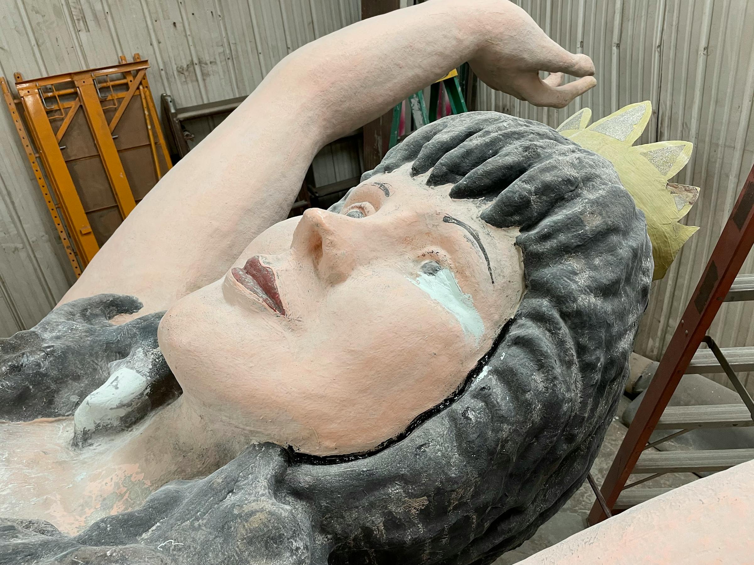 Mounds View Mermaid Statue Restoration in New Ulm: Iconic Makeover Underway