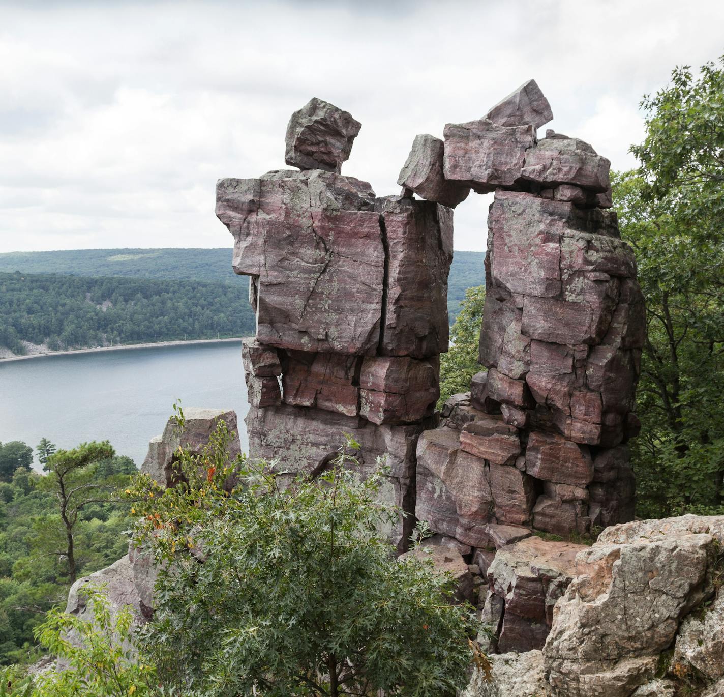 Devils Doorway at Devils Lake State Park, Wis. (Photo by Laura Dierbeck)