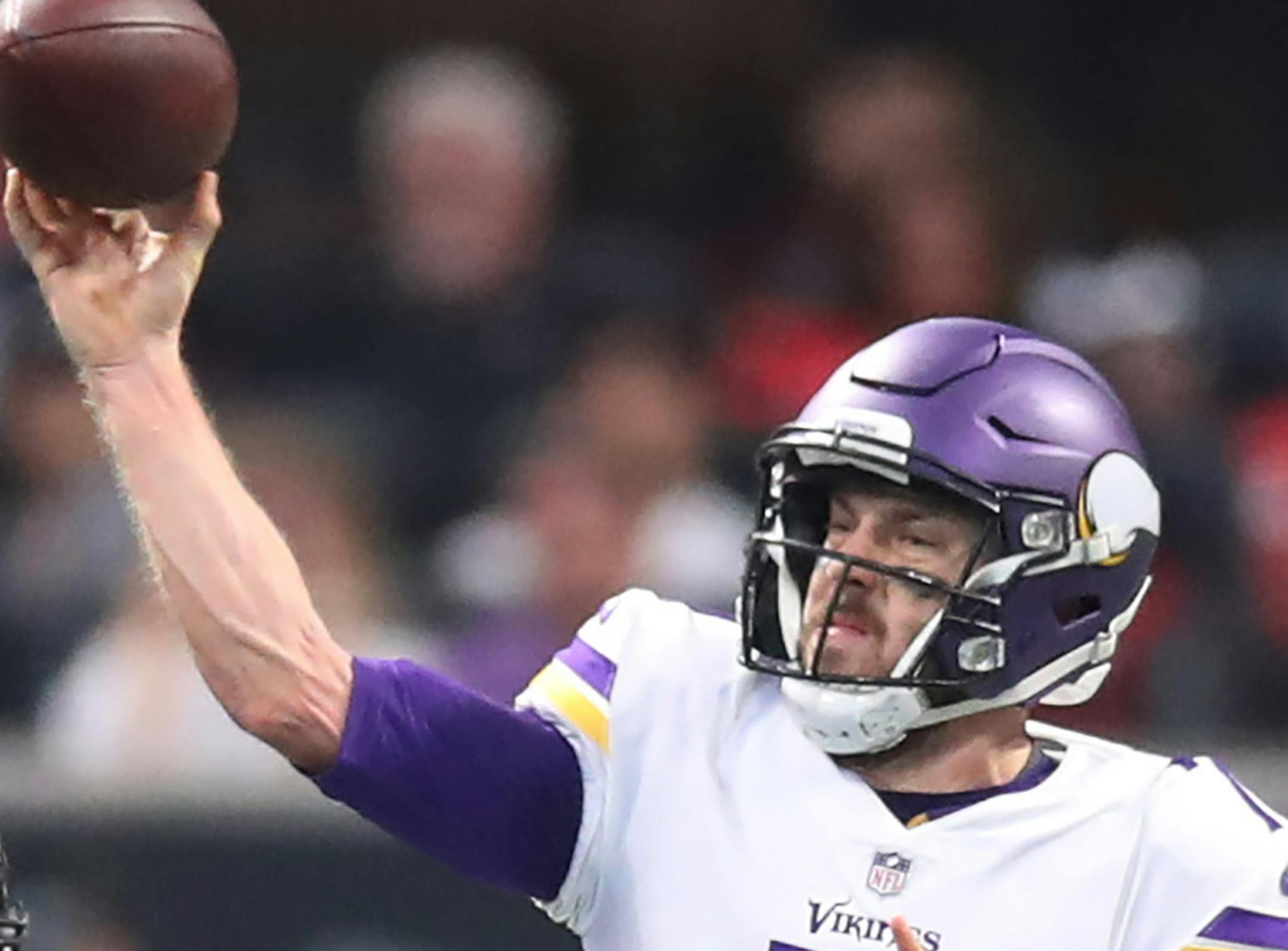 Minnesota Vikings quarterback Case Keenum (7) threw a pass down field in the second quarter at Mercedes -Benz Stadium Sunday December 3, 2017 in Atlanta, GA.] JERRY HOLT ï jerry.holt@startribune.com