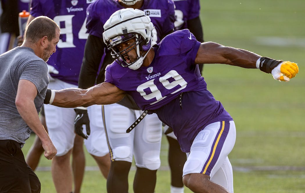 Danielle Hunter found himself in uncomfortable coverage situations last season. “I’m a pass rusher,” he said. 