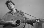 Singer, songwriter, musician Bob Dylan. CBS handout photo from the early 1960s. ORG XMIT: MIN2013012215394496