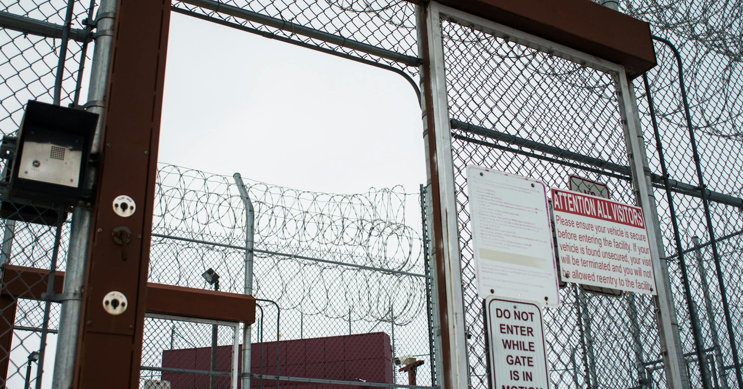 Minnesota’s shuttered private prison could reopen as ICE detention facility