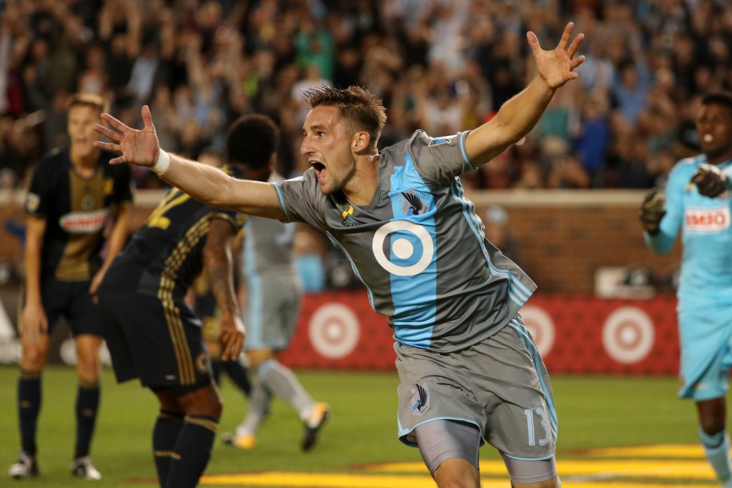 Minnesota United midfielder Ethan Finlay (13) reacts after scoring in the first half against the Philadelphia Union at TCF Bank Stadium in Minneapolis on Saturday, Sept. 9, 2017. (Anthony Souffle/Minneapolis Star Tribune/TNS)