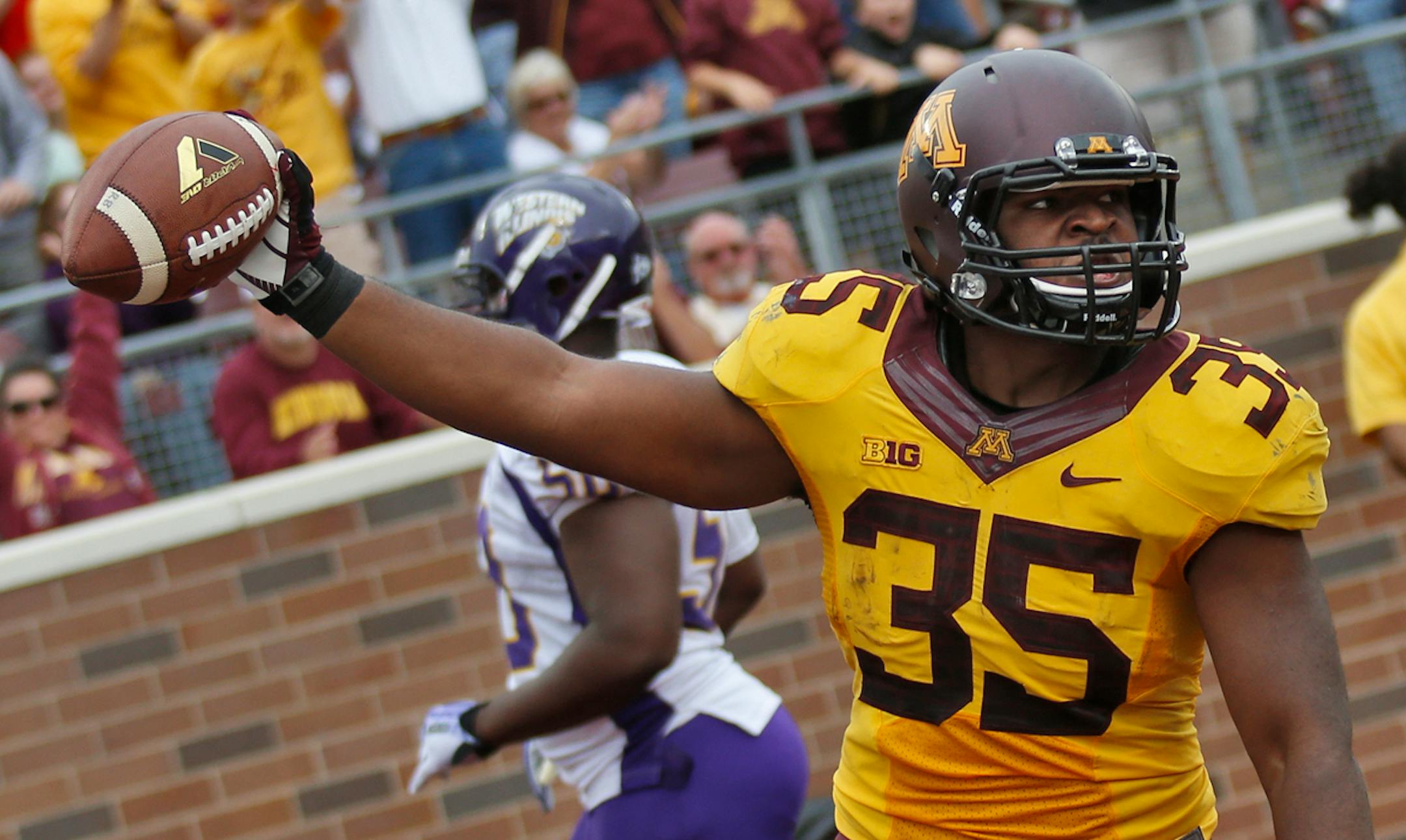 Minnesota Gophers vs. Western Illinois Leathernecks football. Gophers running back Rodrick Williams Jr. celebrated after scoring a touchdown in 2nd half action.
