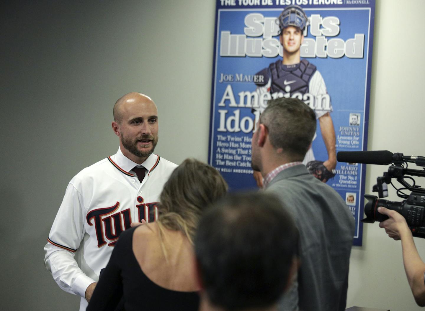 New Twins manager Rocco Baldelli was introduced to the media Thursday afternoon at Target Field. Twins Chief Baseball Officer Derek Falvey & Senior Vice President, General Manager Thad Levine were at his side. ] BRIAN PETERSON &#xef; brian.peterson@startribune.com
Minneapolis, MN 10/25/2018