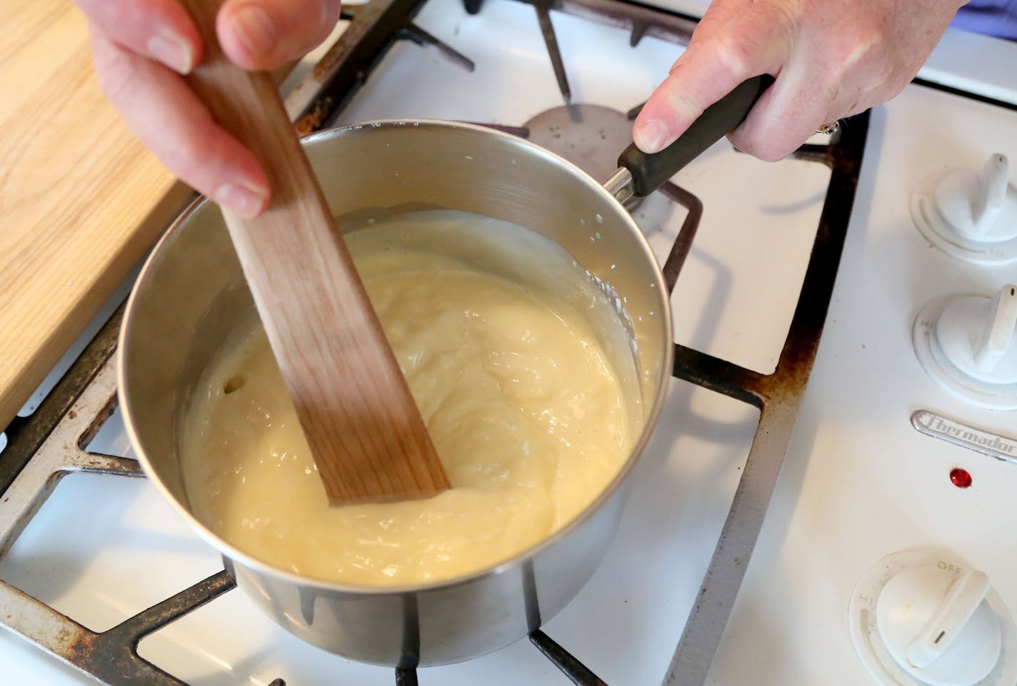 Banana Cream Pie, step by step process for making crust and custard Friday, April 10, 2015, in Edina, MN.](DAVID JOLES/STARTRIBINE)djoles@startribune.com Banana Cream Pie, step by step process for making crust and custard.