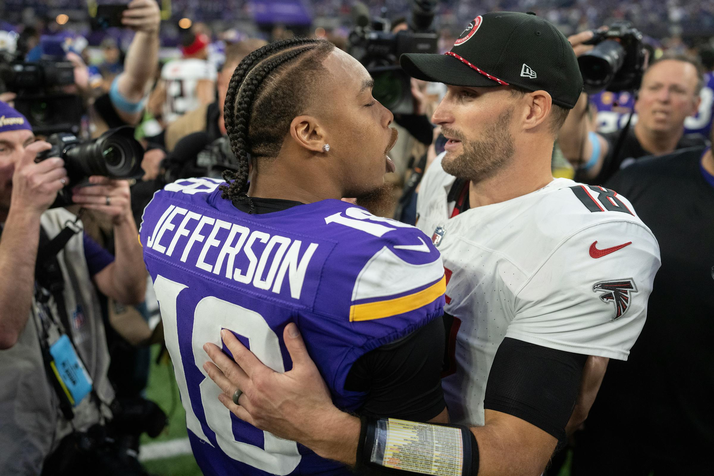 Kirk Cousins is an all-time great (when it comes to getting paid)