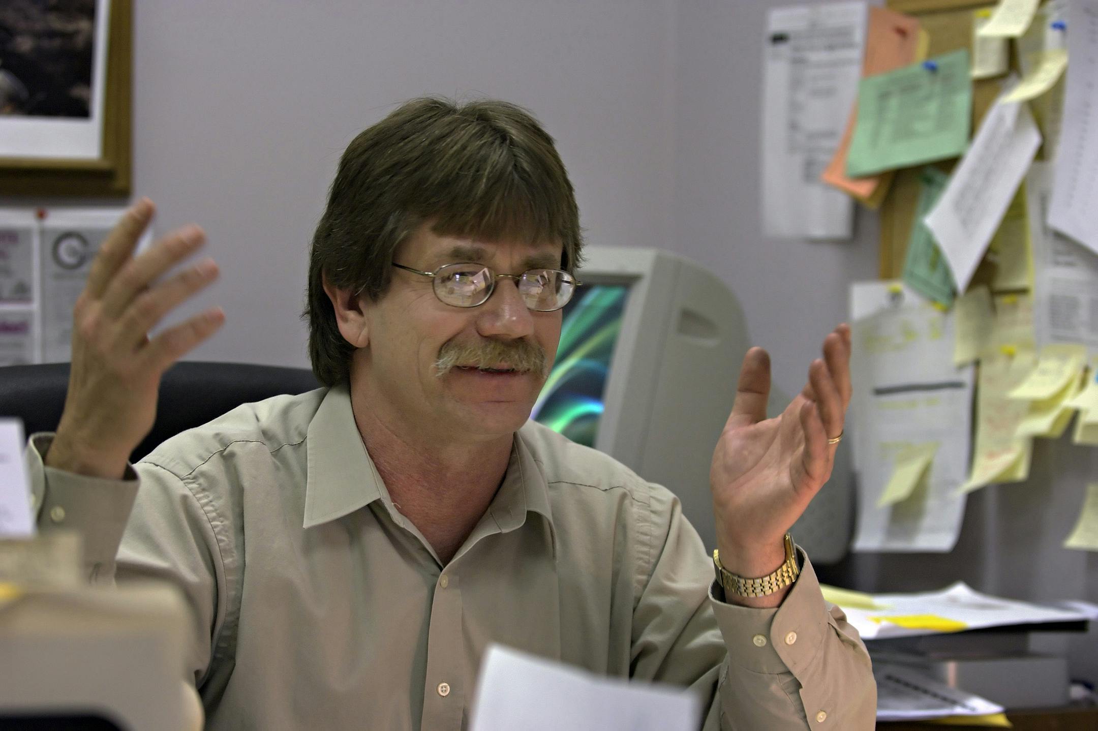 DAVID BREWSTER Ô dbrewster@startribune.com Wednesday_1/25/06_GraniteFalls - - - - - - - - Granite Falls mayor Dave Smiglewski.