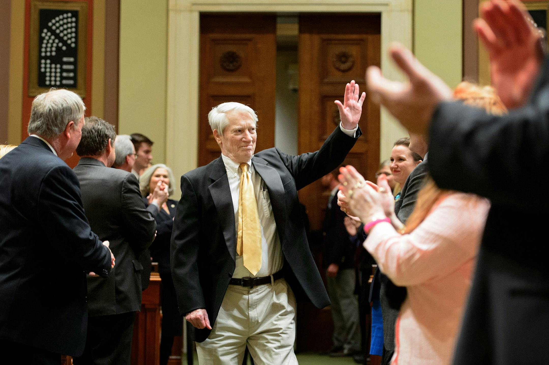 Former Minnesota Governor Wendell Anderson arrived in the House Chamber to a rousing applause. ] GLEN STUBBE * gstubbe@startribune.com Thursday, April 9, 2015 Governor Mark Dayton delivered his 2015 State of the State address in the House Chamber of the Minnesota State Capitol, St. Paul. ORG XMIT: MIN1504092008340023