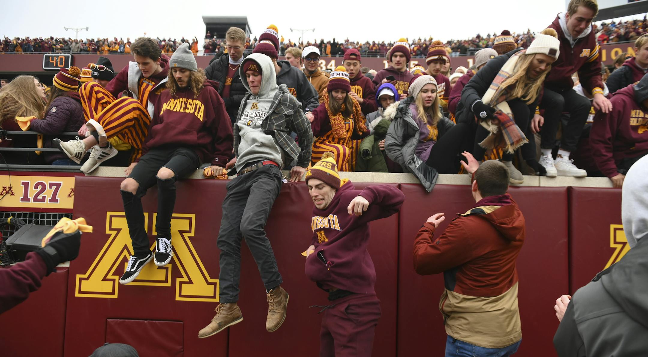 Fans stormed the field. ] Aaron Lavinsky • aaron.lavinsky@startribune.com The Minnesota Gophers played the Penn State Nittany Lions on Saturday, Nov. 9, 2019 at TCF Bank Stadium in Minneapolis, Minn.