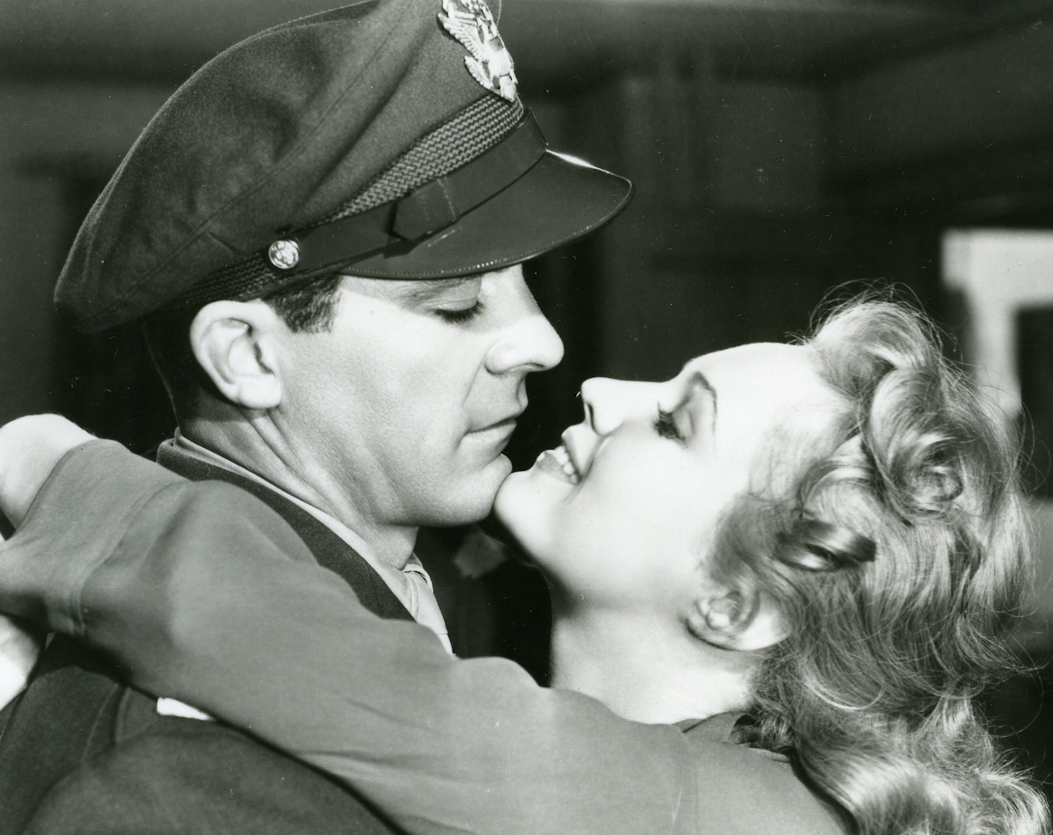 File Dana Andrews and Virginia Mayo star in the 1946 film "The Best Years of Our Lives" . ORG XMIT: MIN2013031412275949