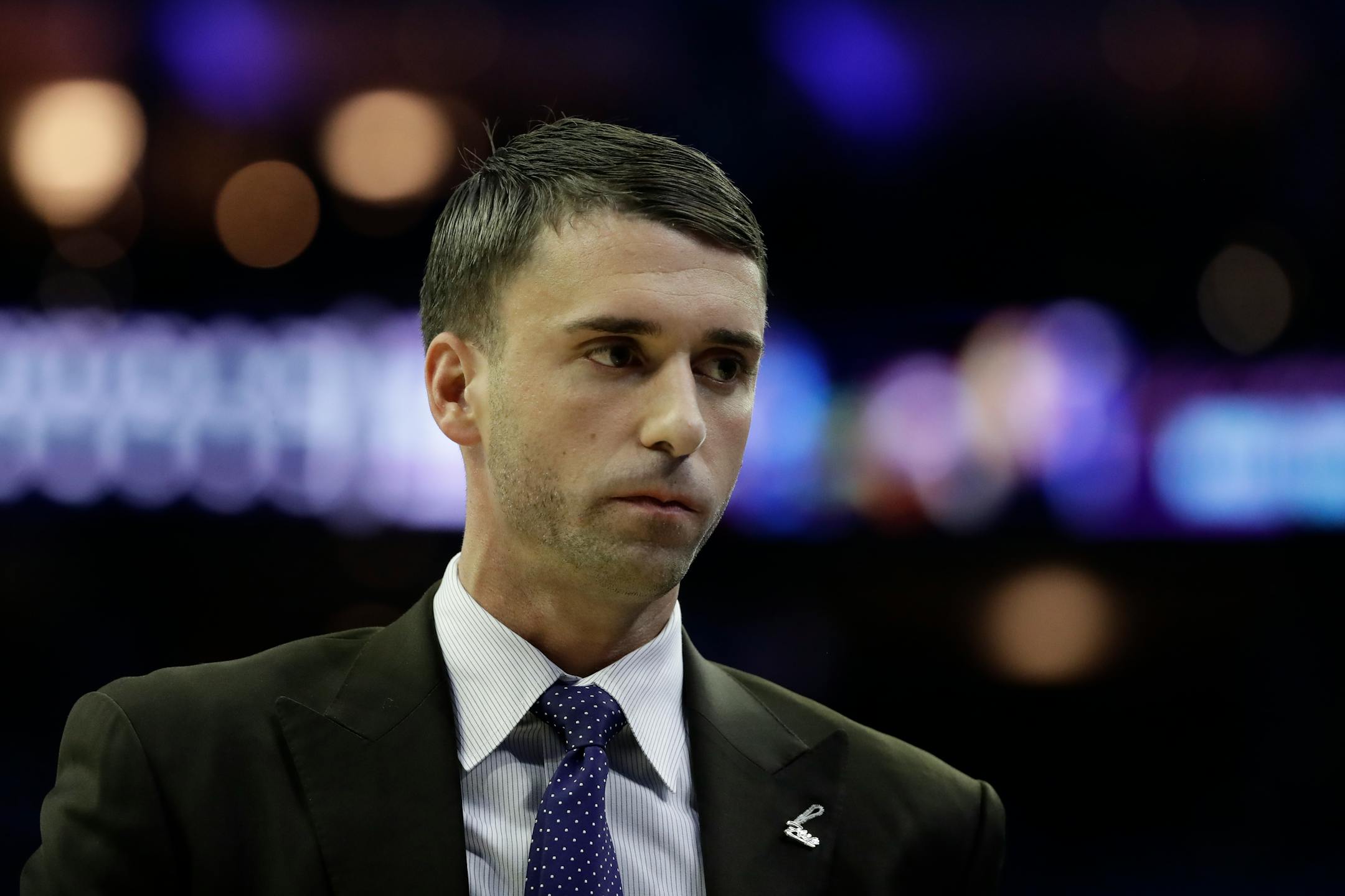 Wolves coach and former Gophers basketball player Ryan Saunders