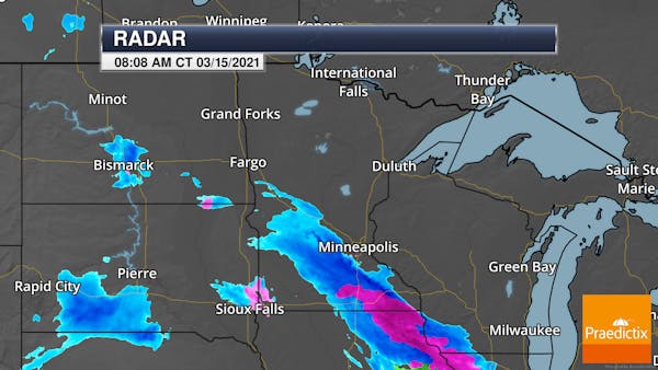 Heavy band of snow tracking closer to Twin Cities this morning