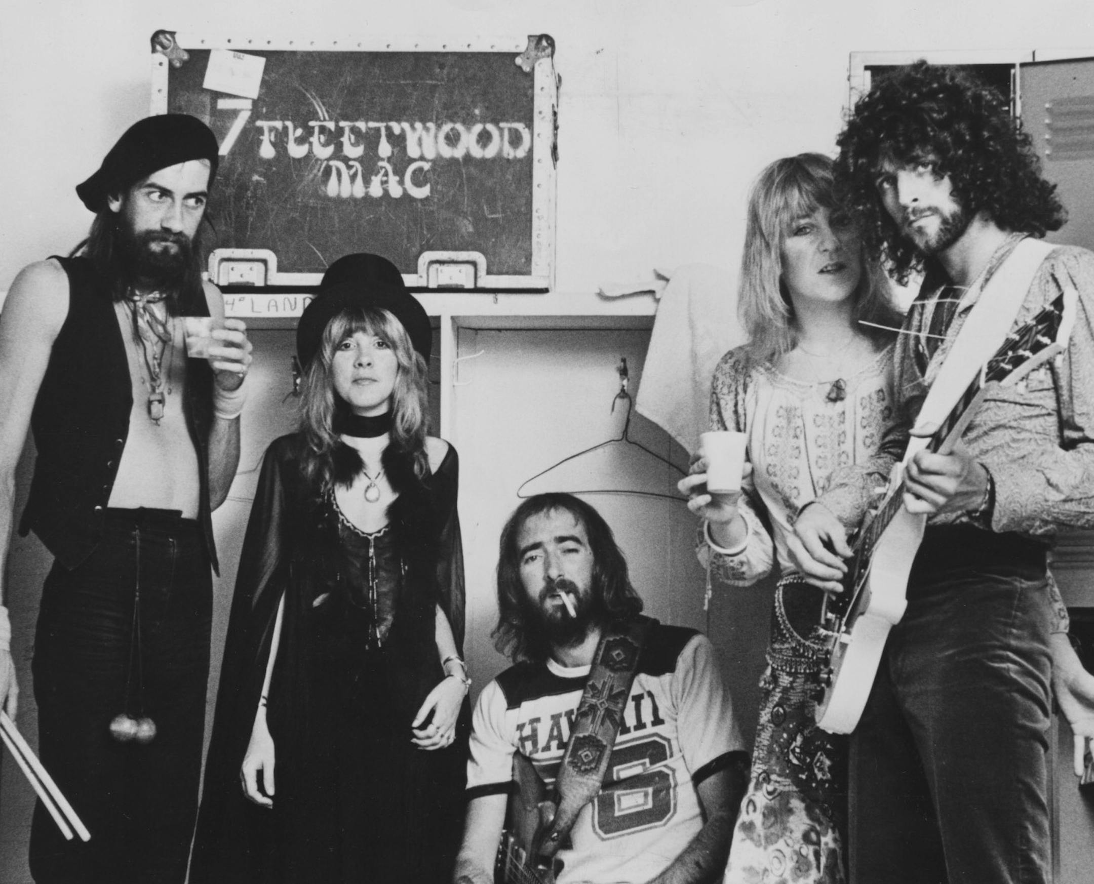 Fleetwood Mac, music group. Shown left to right are Mick Fleetwood, Stevie Nicks, John McVie, Christine McVie, and Lindsey Buckingham. File photo received June 1976.