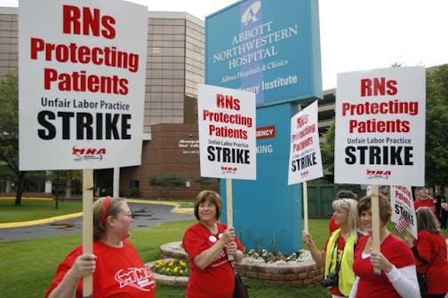 Nurses strike at Abbott-Northwestern hospital in south Minneapolis