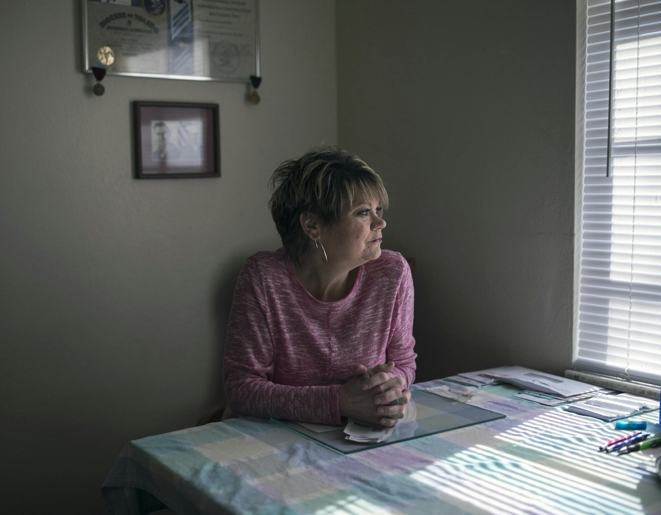 Jodi Waxler-Molloy at her home in Toledo, Ohio, on March 9, 2020. Waler-Molloy tried contingency management for a few months last year. (Maddie McGarvey/The New York Times)