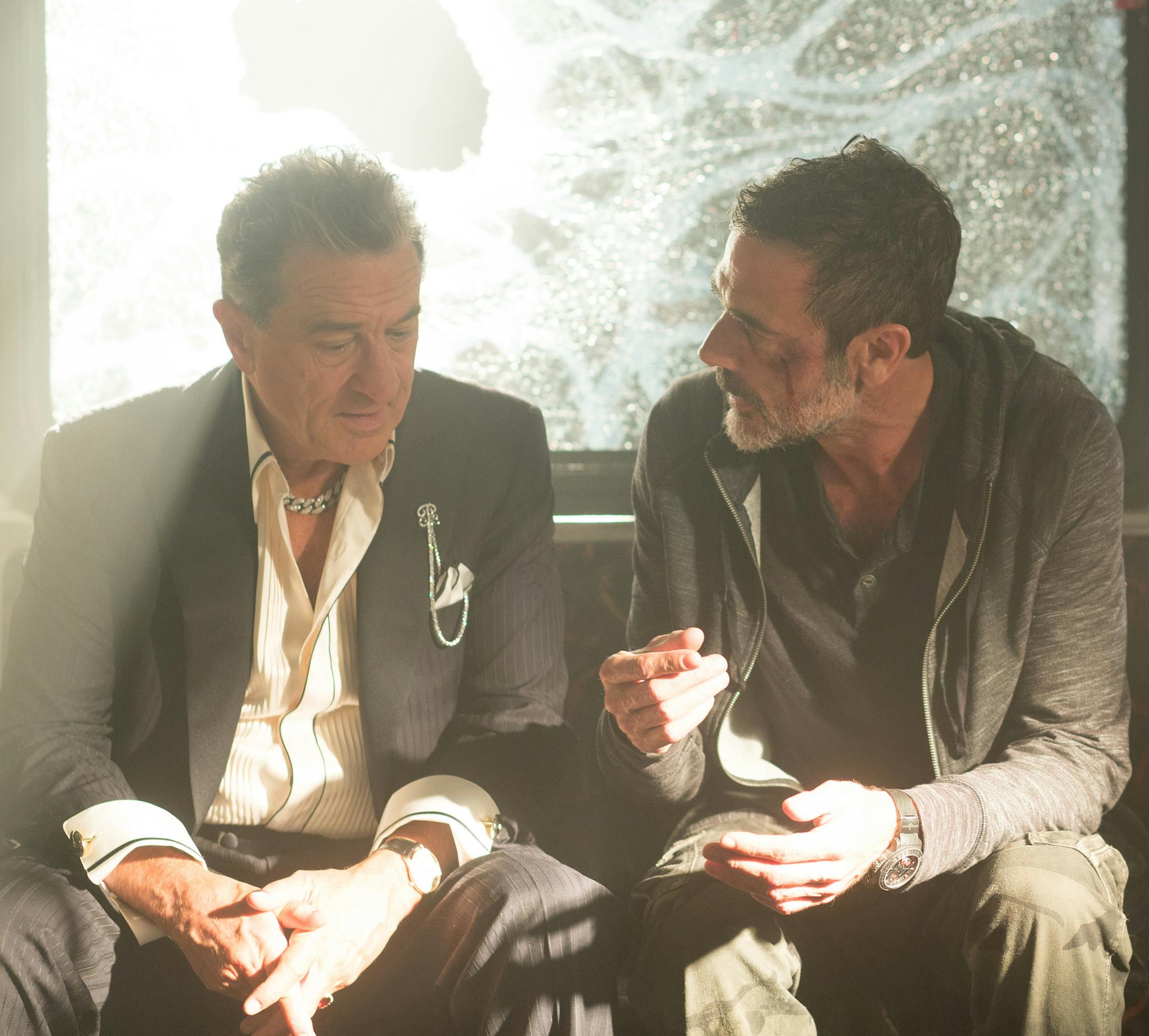 Robert DeNiro and Jeffrey Dean Morgan in "Heist."