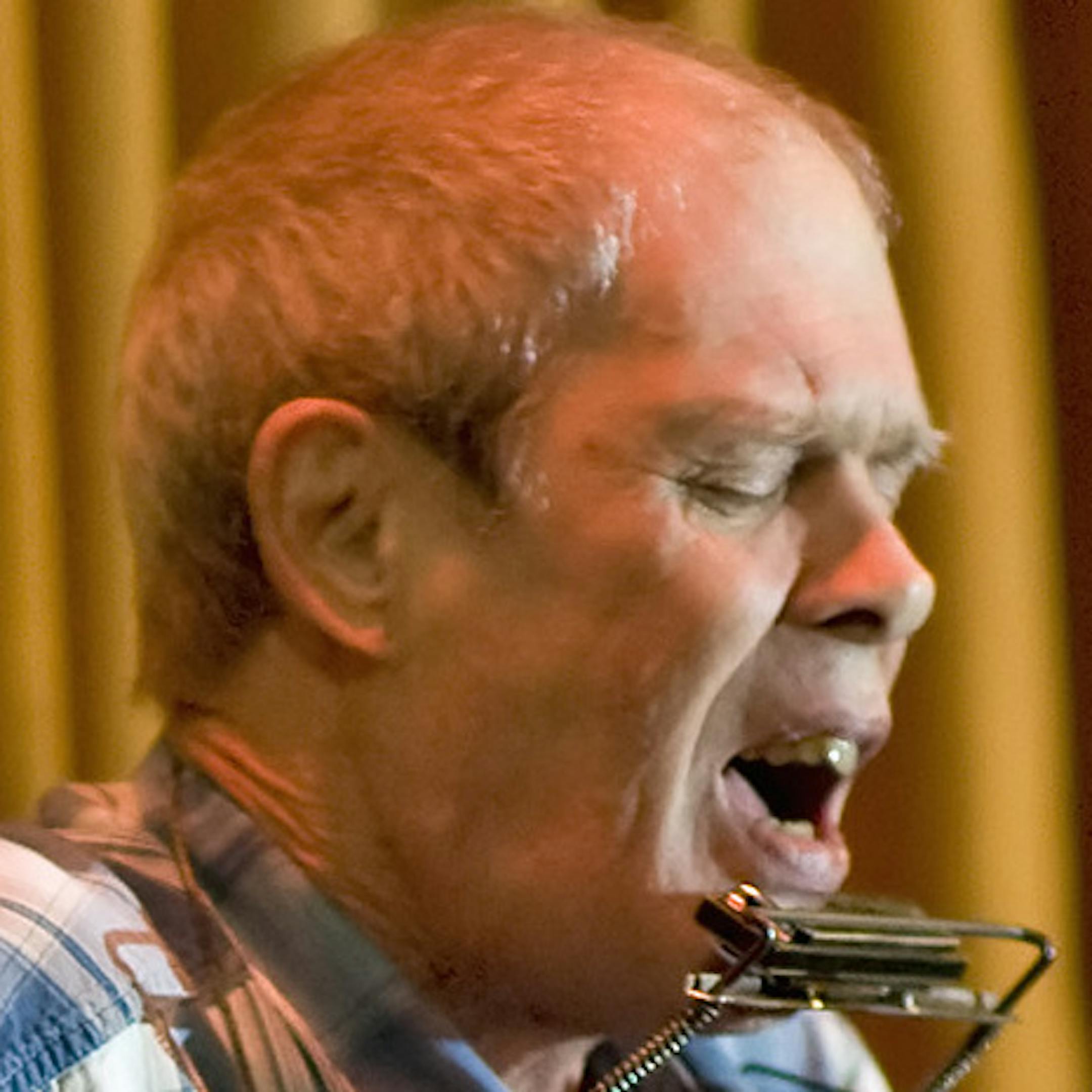DAVID BREWSTER Ô dbrewster@startribune.com Sunday_10/12/08_Minneapolis Second Annual West Bank Bash ] "Spider" John Koerner, along with Doug Anderson on the banjo, performed at the Second Annual West Bank Bash at the Eagle's Club in south Minneapolis. Other musicans that played were Charlie Parr, Blacl Audience, and the Brass Kings. The mini-music festival was a community celebration and benefit concert for the West Bank School of Music.