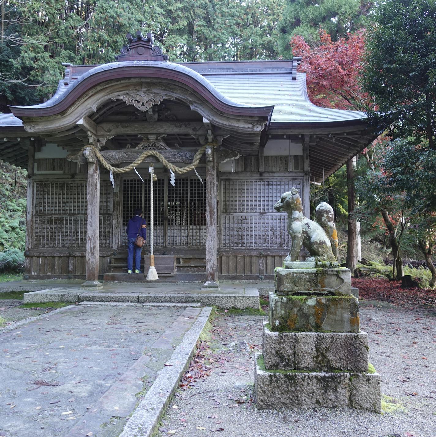 A Shinto shrine above the town of Izushi, Japan, Nov. 2018. Our 52 Places columnist tries on traditional robes and footwear; learns to enjoy seafood (as long as it&#x2019;s not chewy); and discovers (once again) how small the world is. (Jada Yuan/The New York Times)