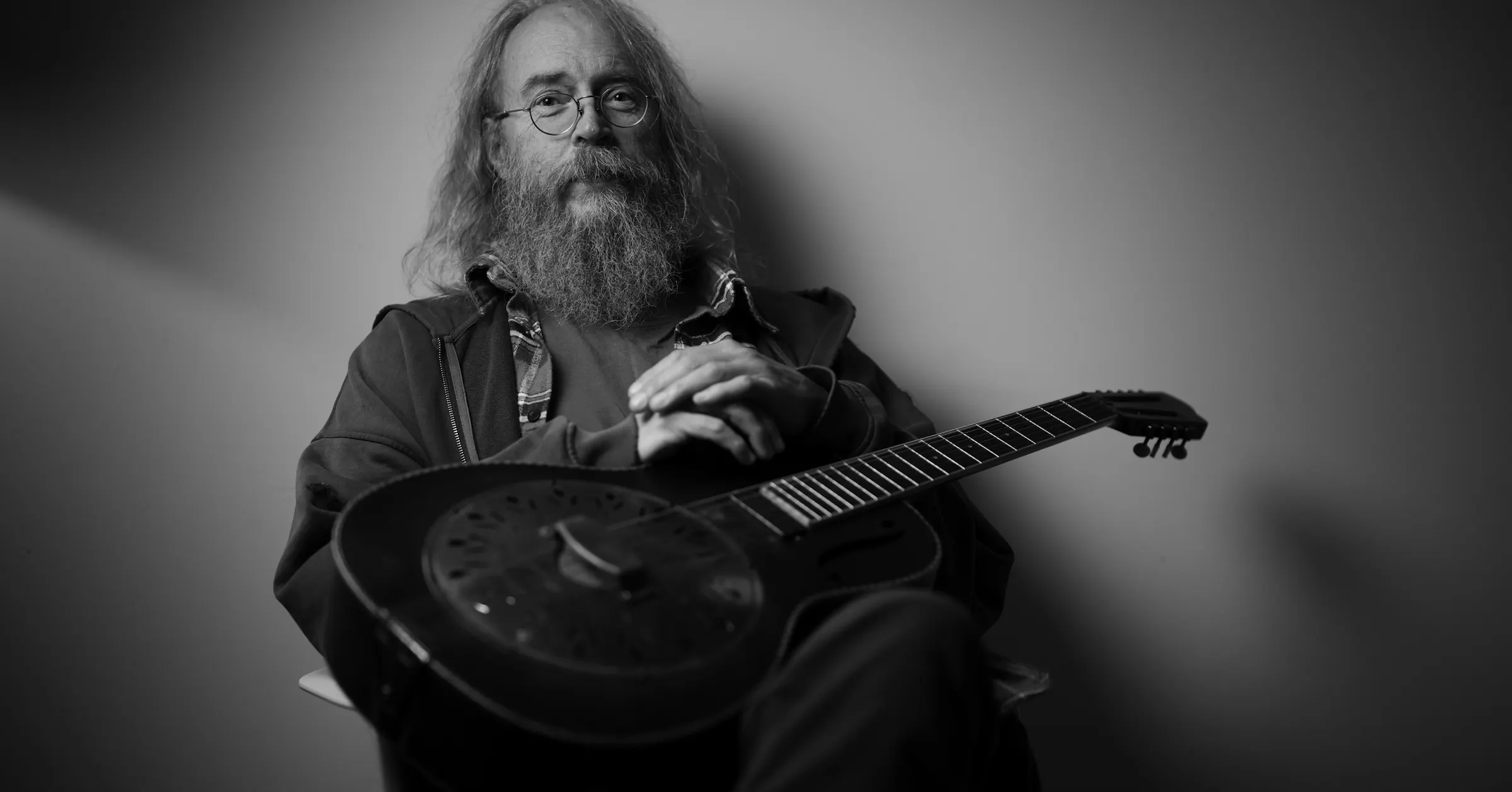 https://www.startribune.com/charlie-parr-rooming-house-album-release-state-theatre-minnesota-music-smithsonian-dave-king/601897943 social preview image