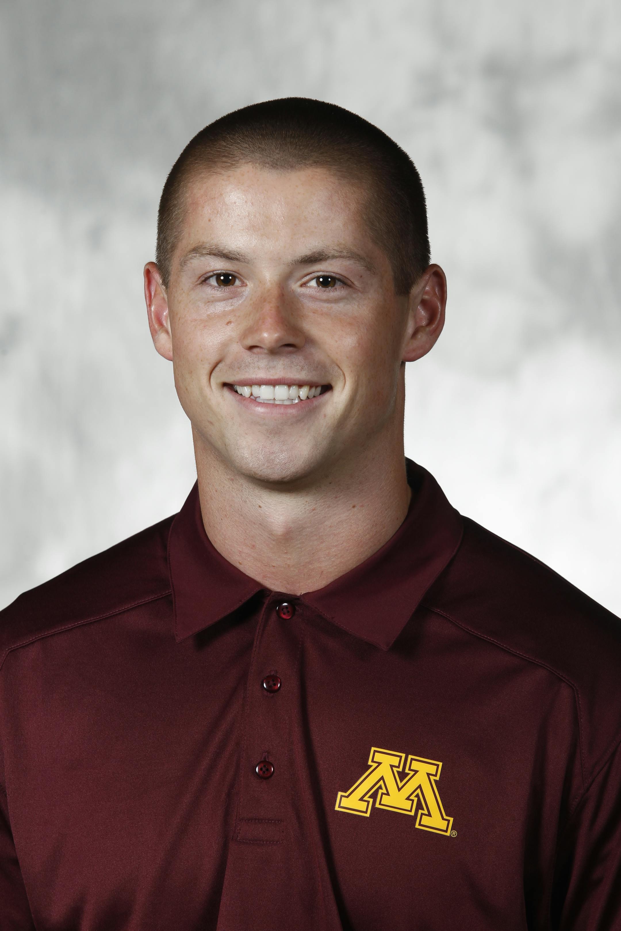 Gophers punter Peter Mortell