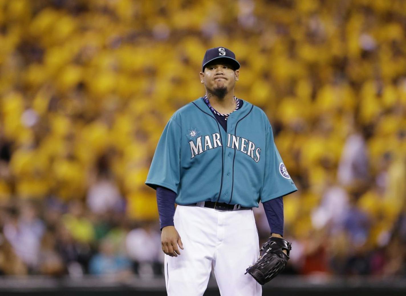 Seattle Mariners starting pitcher Felix Hernandez